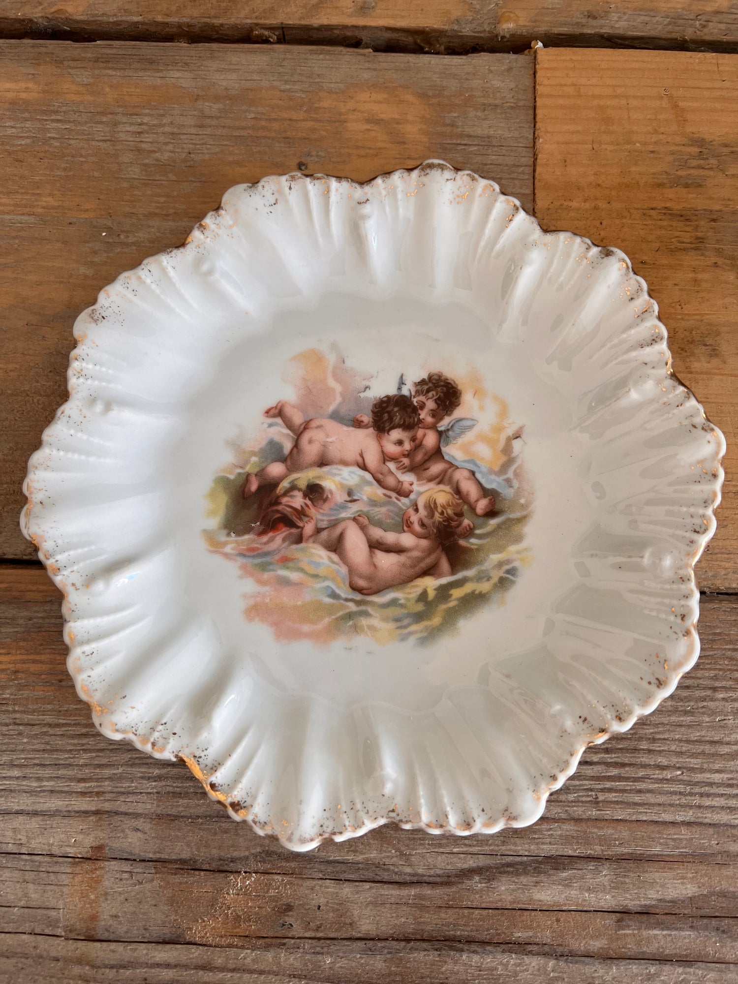Antiek bord Limoges engeltjes