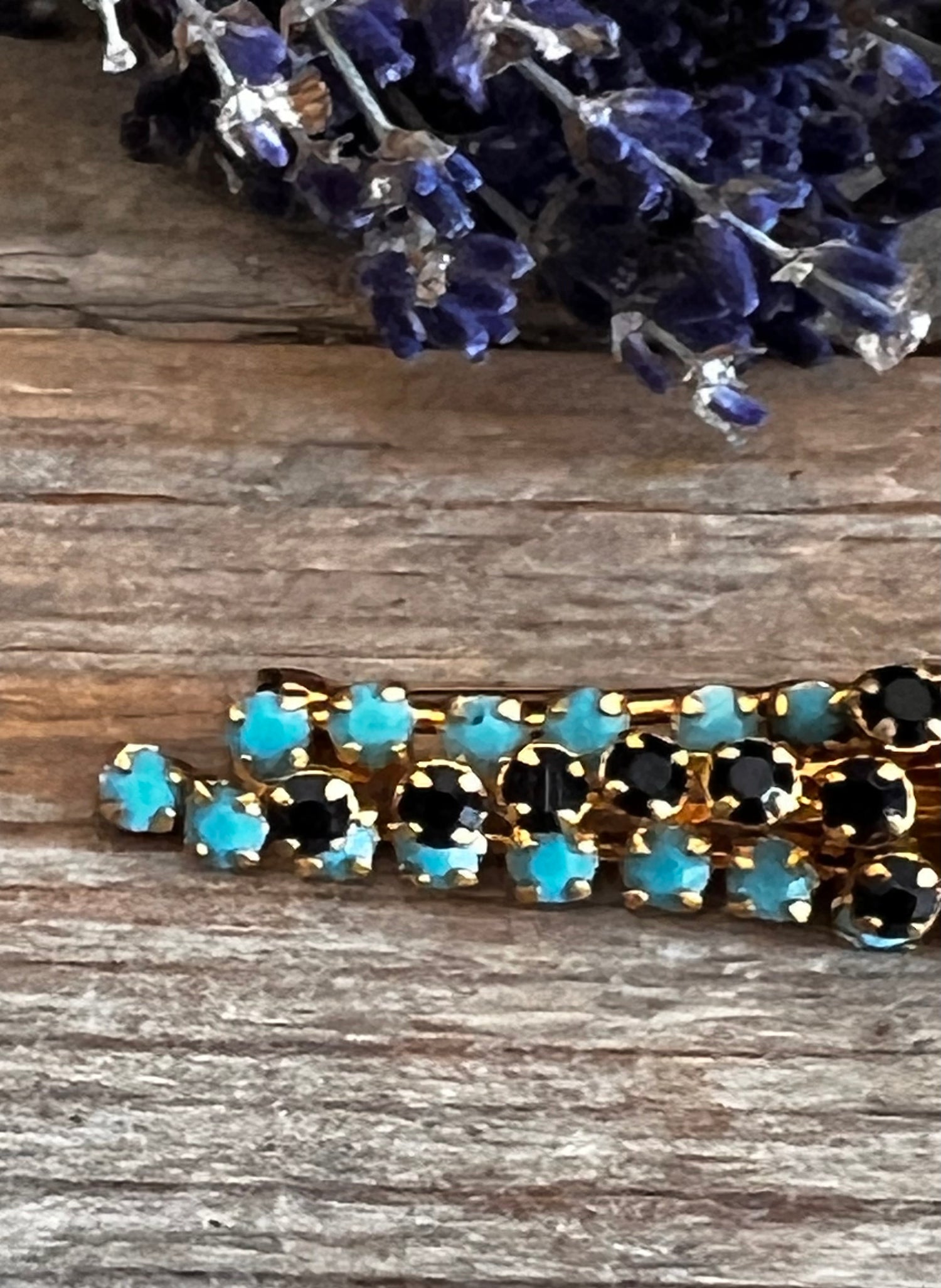 Vintage broche met strasssteentjes