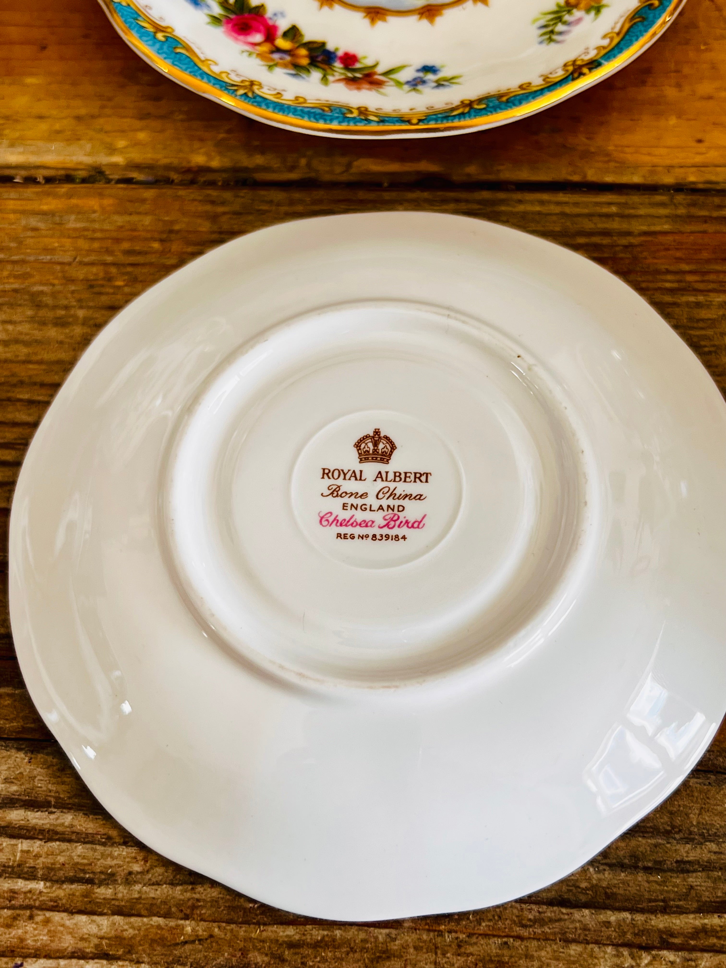  Chelsea Bird Royal Albert, Royal Albert kop en schotel, vintage theekopje, Chelsea Bird porselein, Royal Albert servies, Engelse theekop, vintage theeservies kopen, Royal Albert vintage kopen.