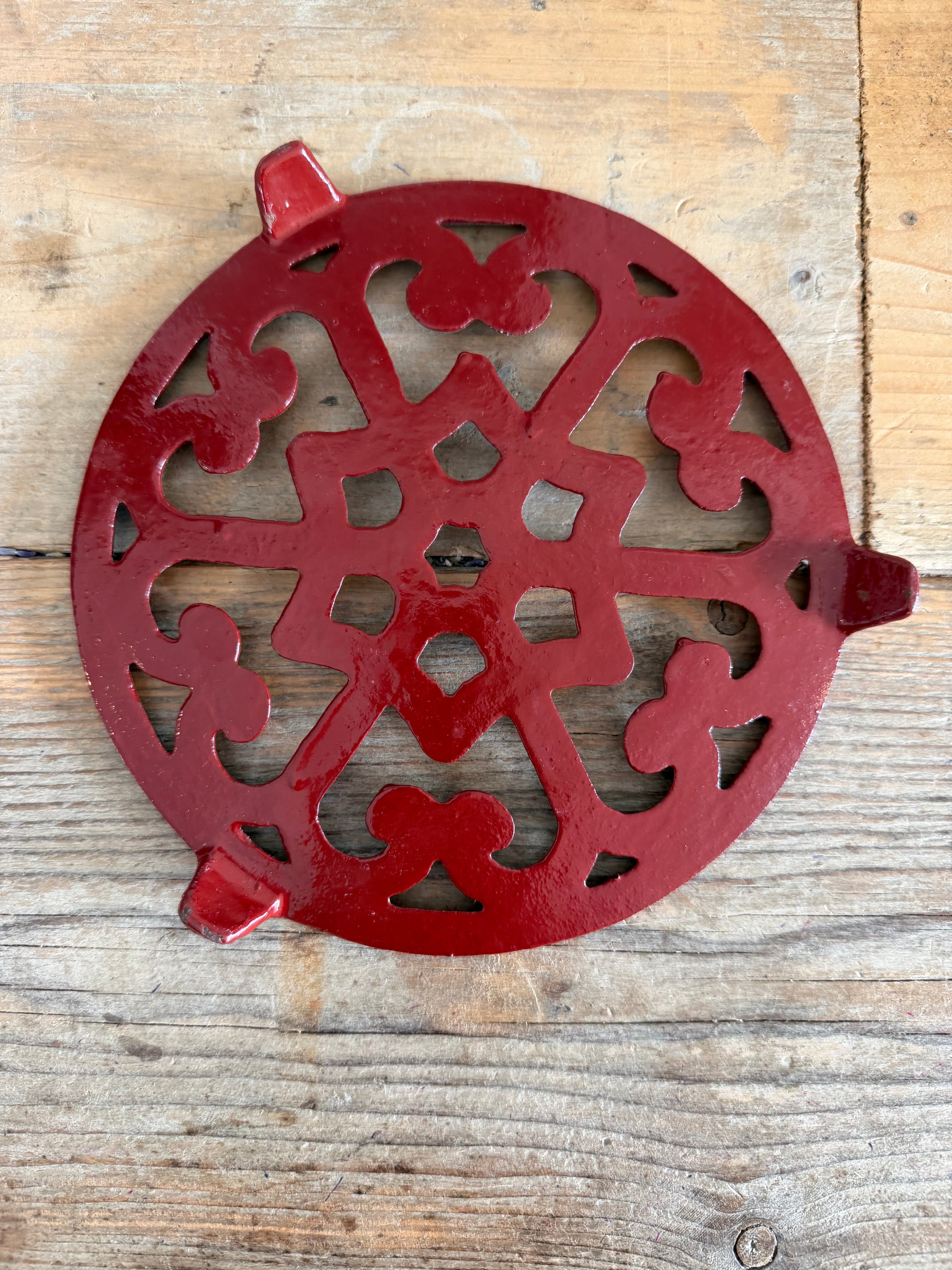 Gietijzeren onderzetter, Franse brocante, vintage onderzetter gietijzer