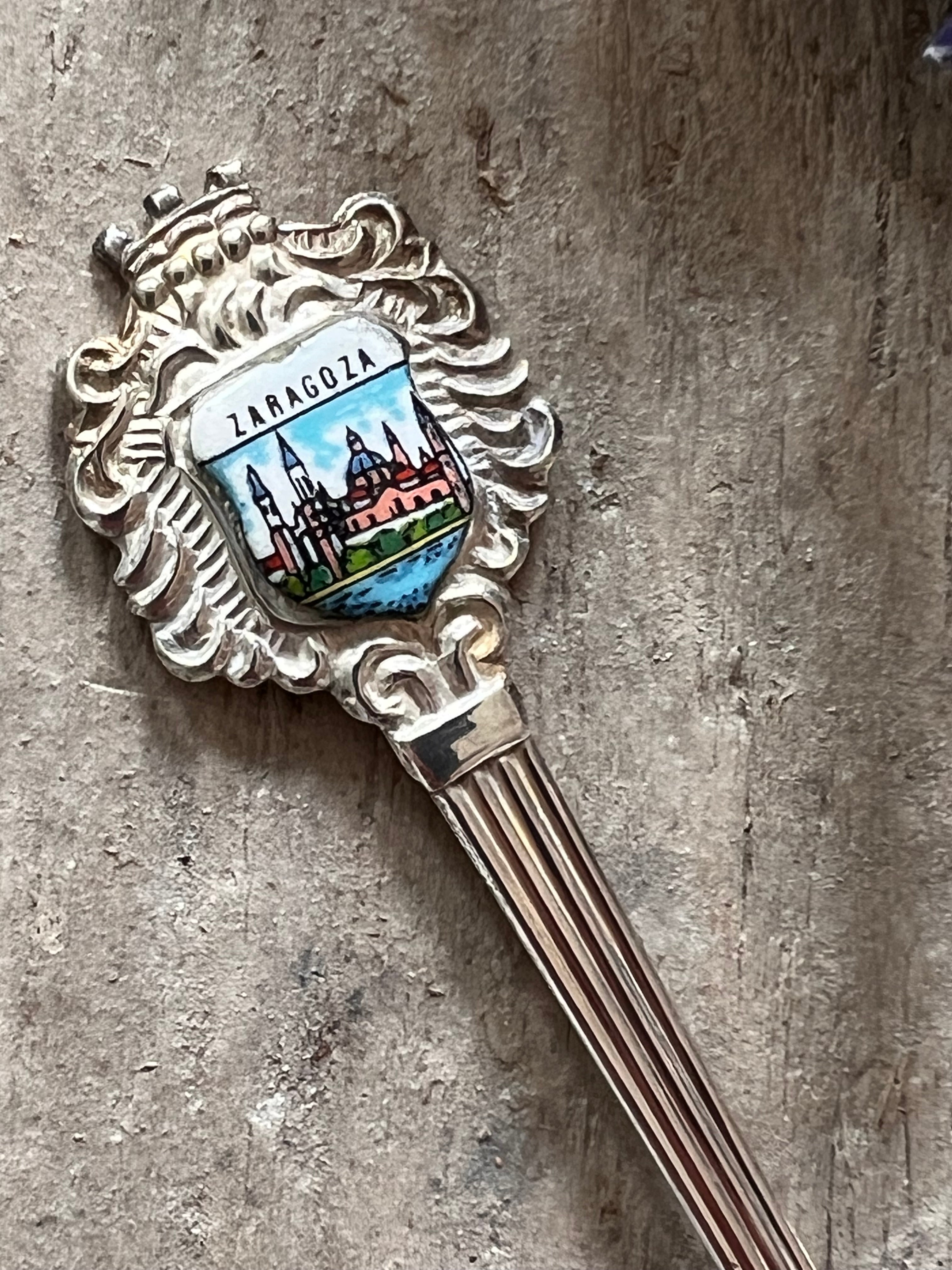 Wapenschild theelepel Zaragoza