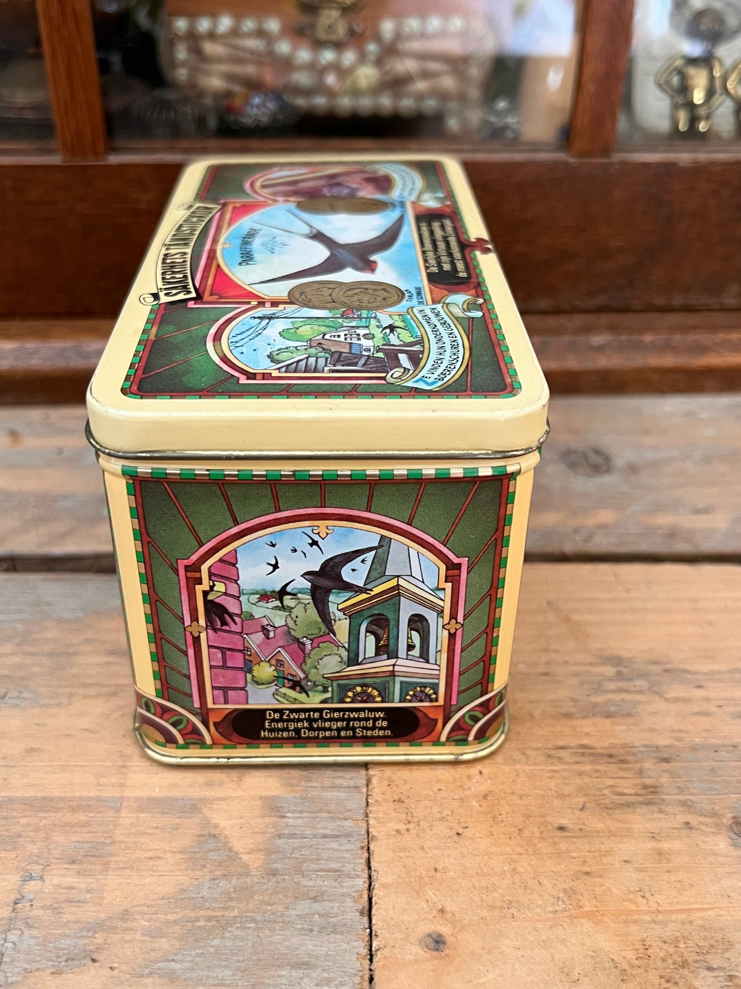 Zahnstocherdose schlucken