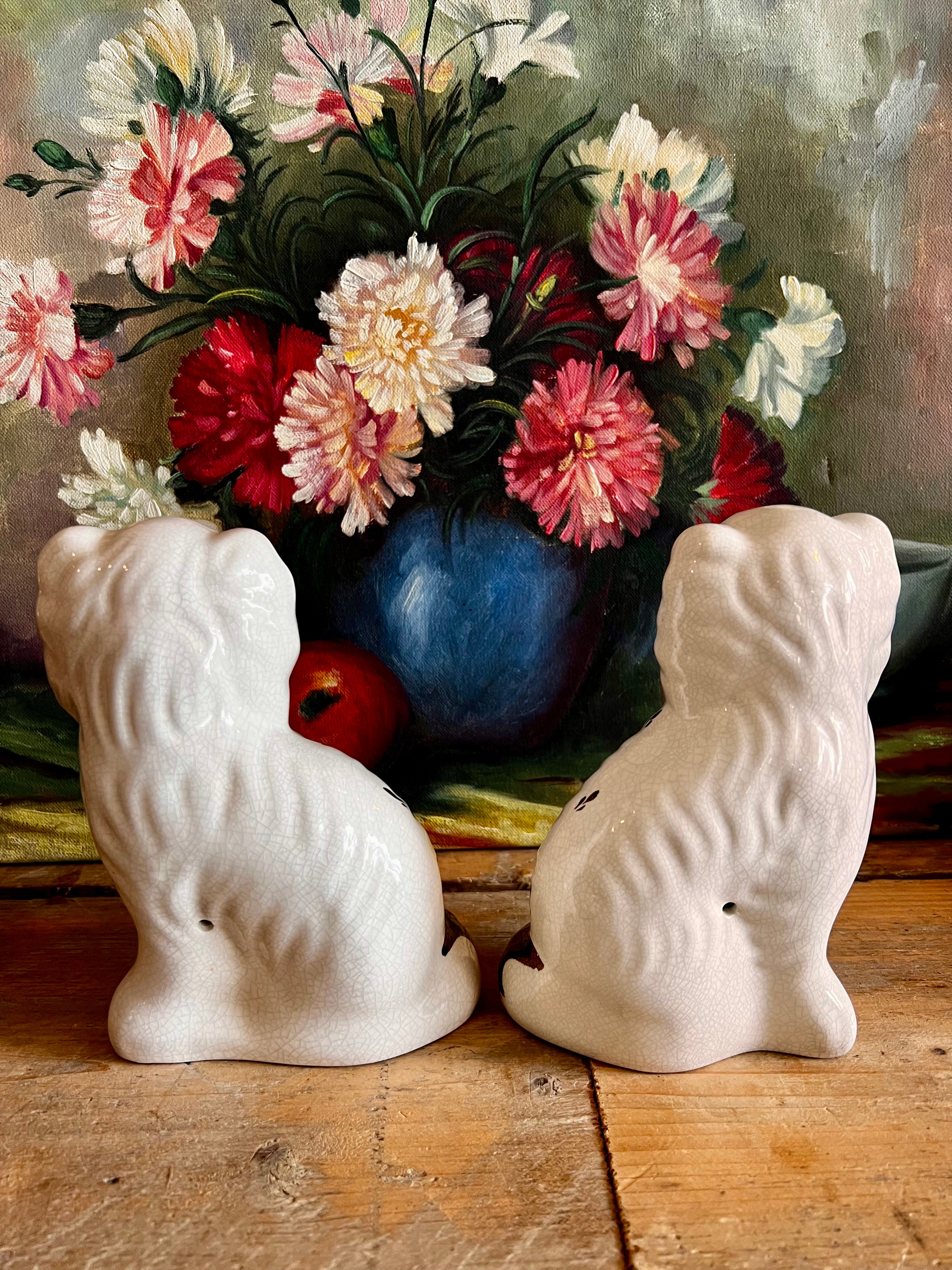 Staffordshire hondjes, Staffordshire hondjes replica, aardewerk Staffordshire hondjes, Engelse hondjes beeldjes, vintage decoratie hondjes, klassieke interieurdecoratie huwelijkscadeau Wally dugs hoeren hondjes