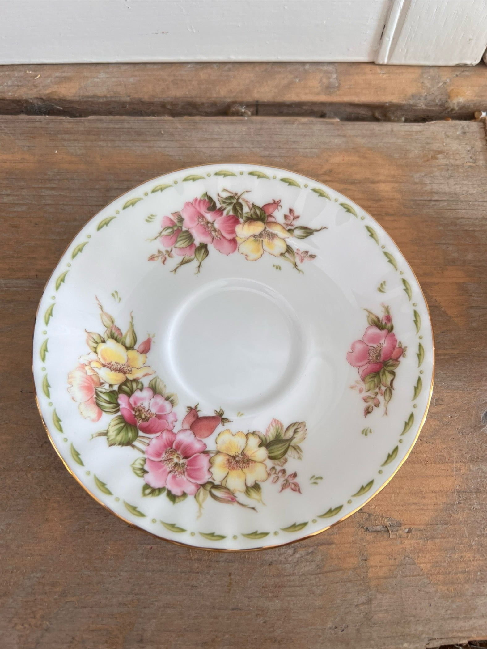 Royal Albert Happy Aniversary