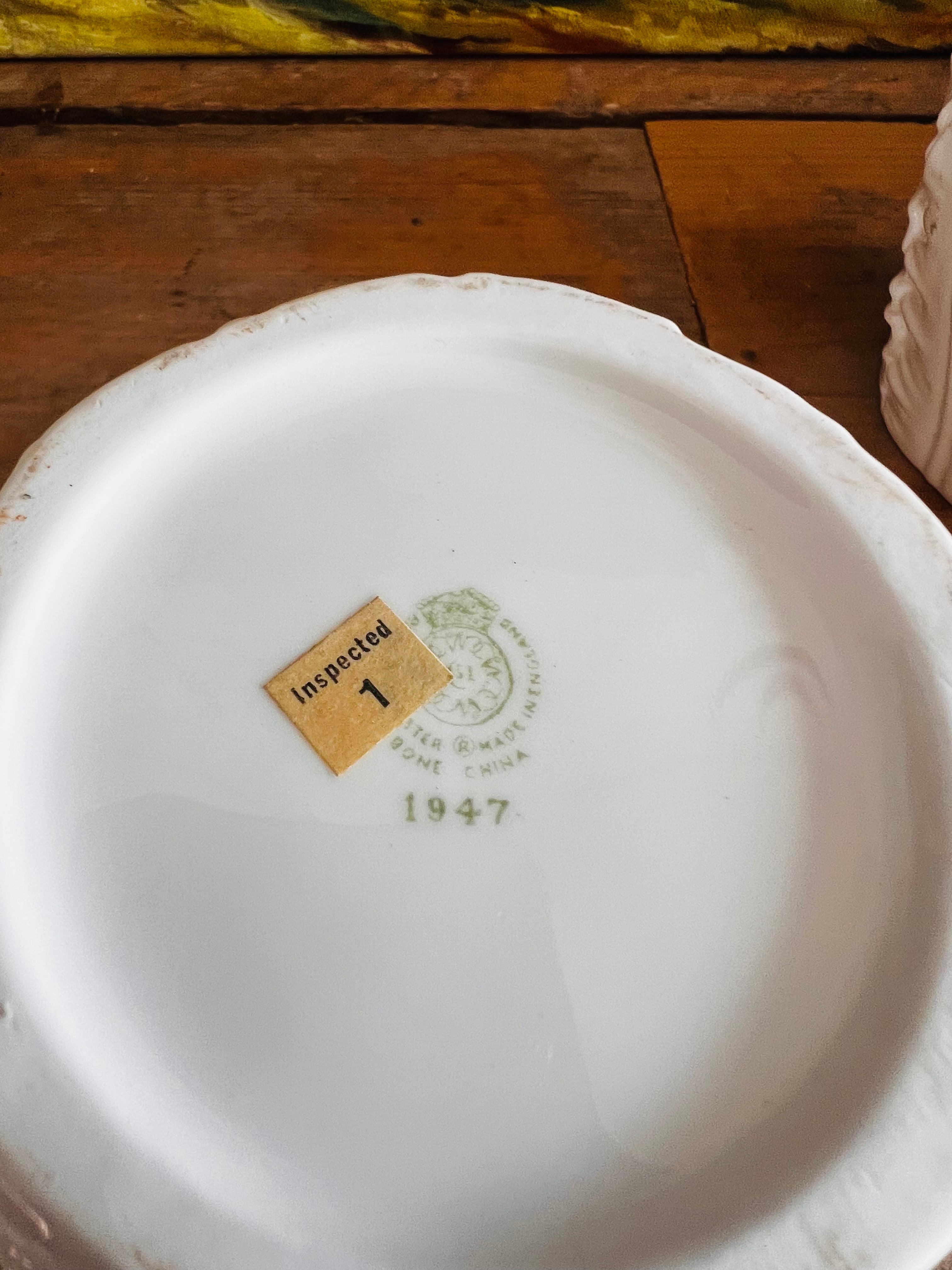 Cachepot Royal Worcester wit