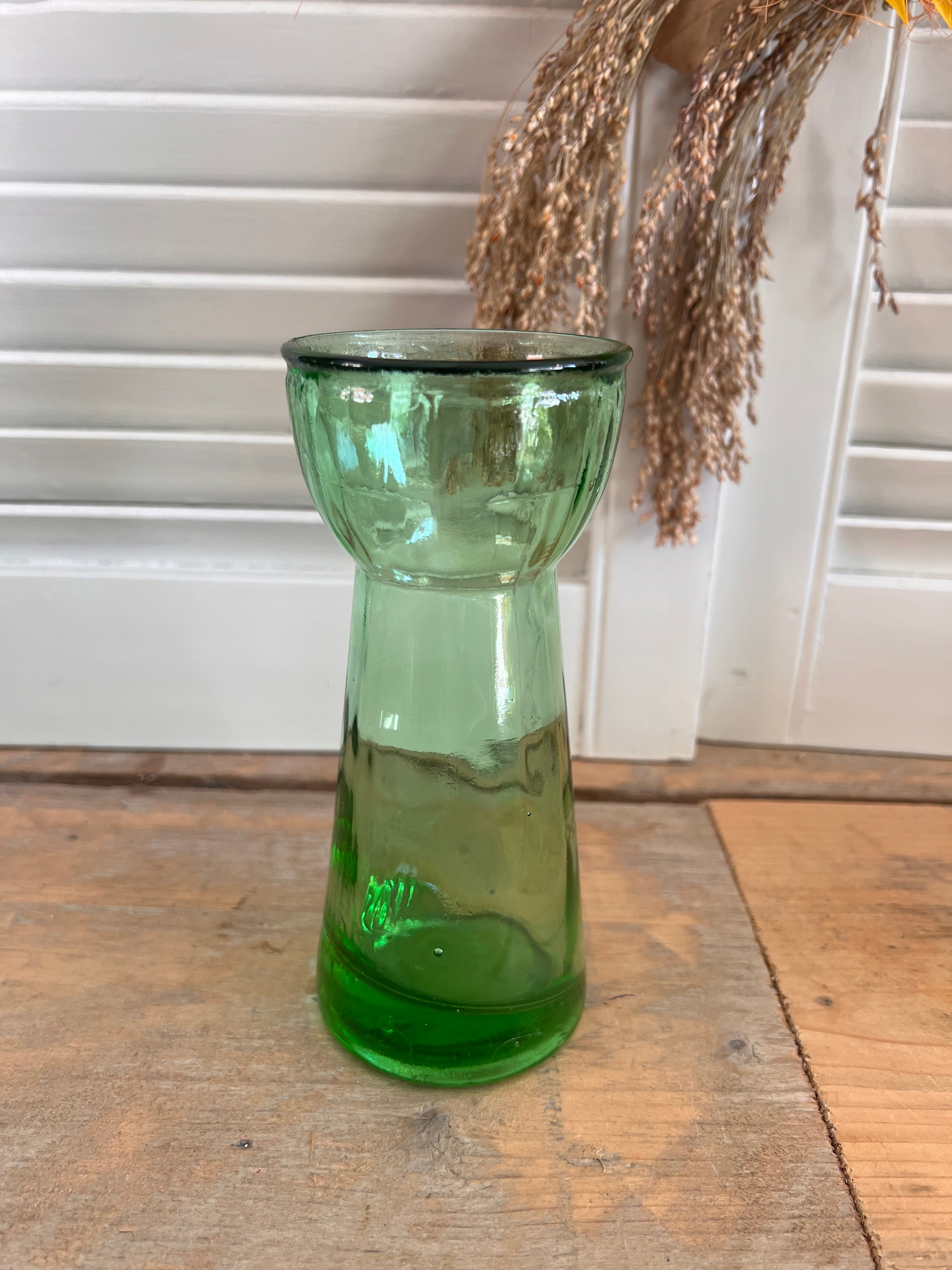 Groen uranium bollenvaasje