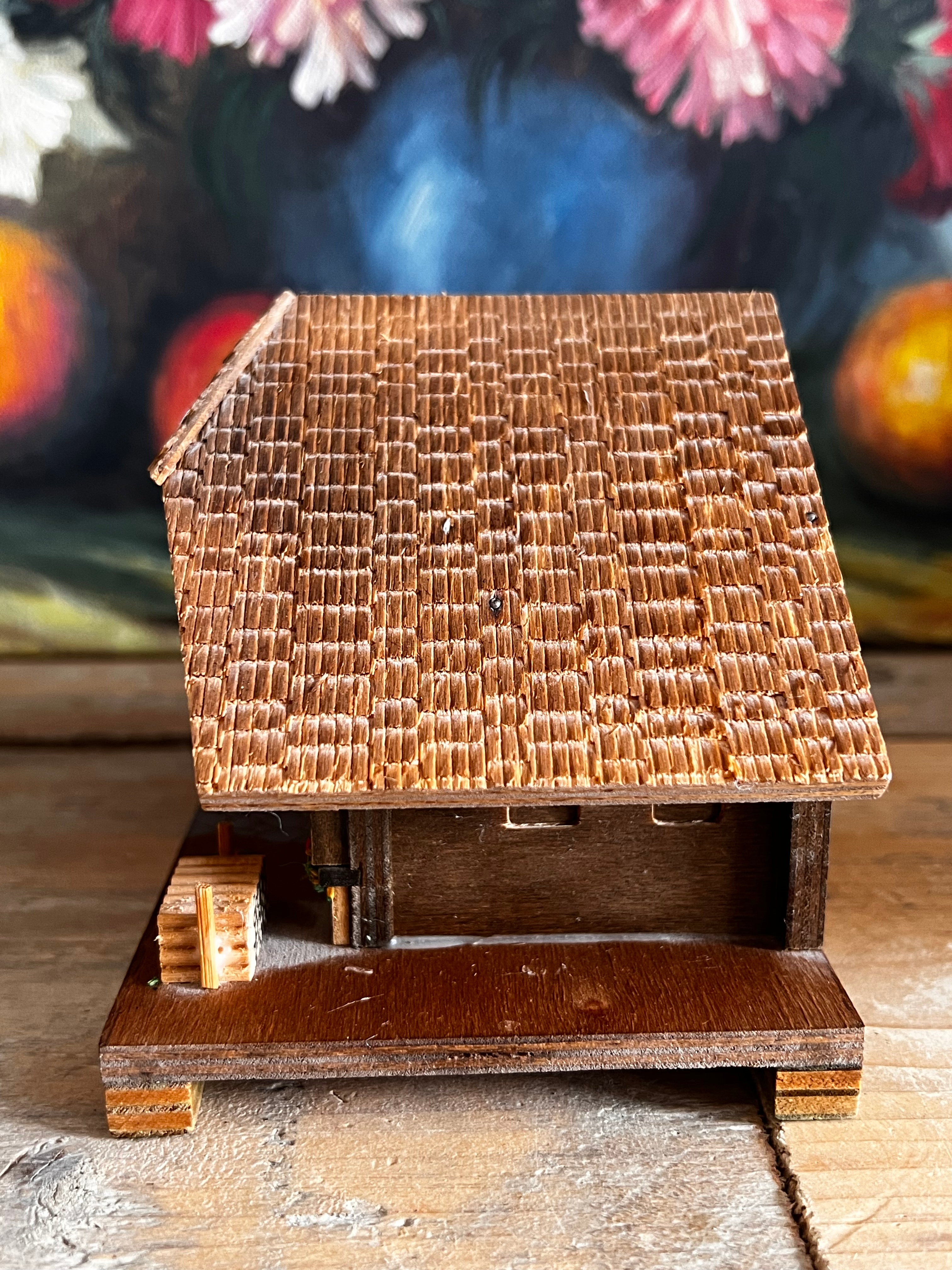  retro muziekdoosje, Beiers chalet muziekdoos, houten sieradendoosje, vintage muziekdoos, sieraden opbergdoosje hout, klein sieradendoosje, muziekdoosje cadeau, houten muziekdoosje retro
