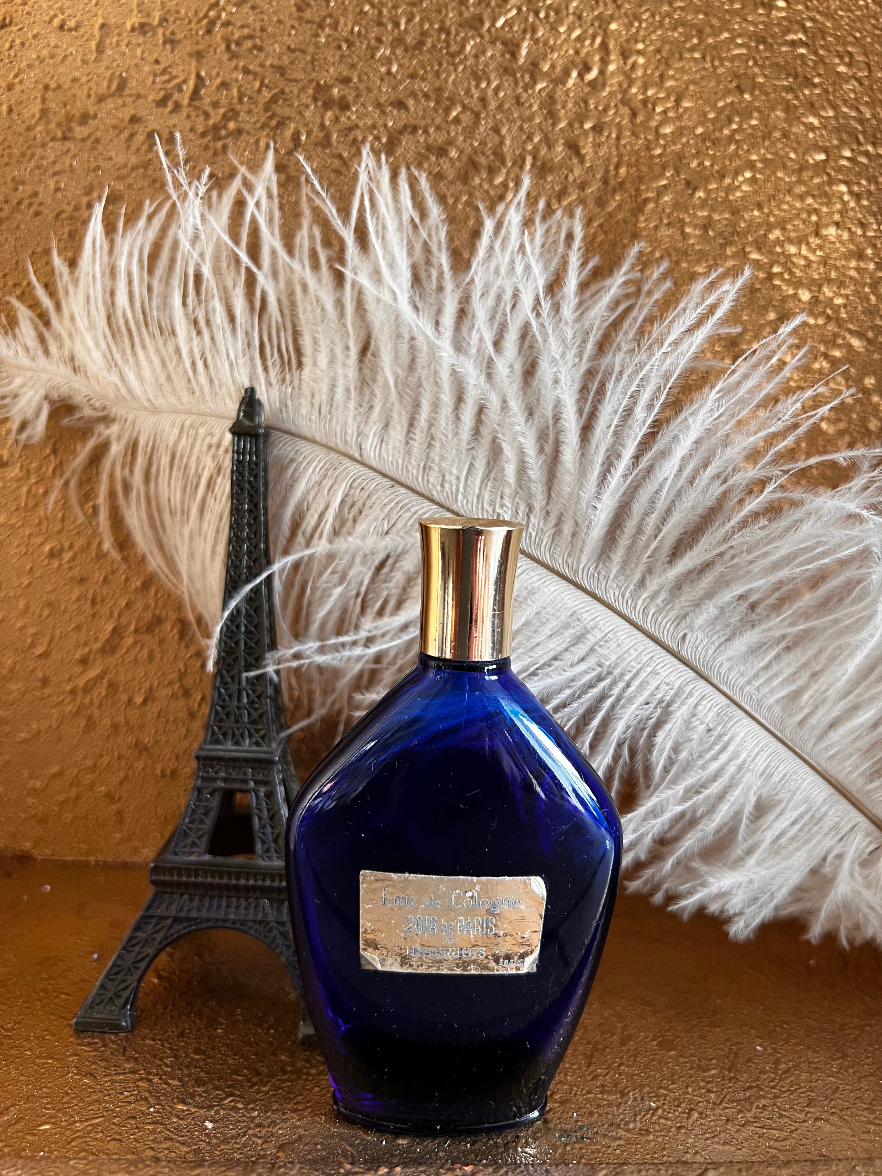 Vintage parfumfles, Soir de Paris, Bourjois, Ernest Beaux, Chanel No. 5, art deco parfumfles, parfumcollectie, parfum verzamelobject, klassieke parfumfles