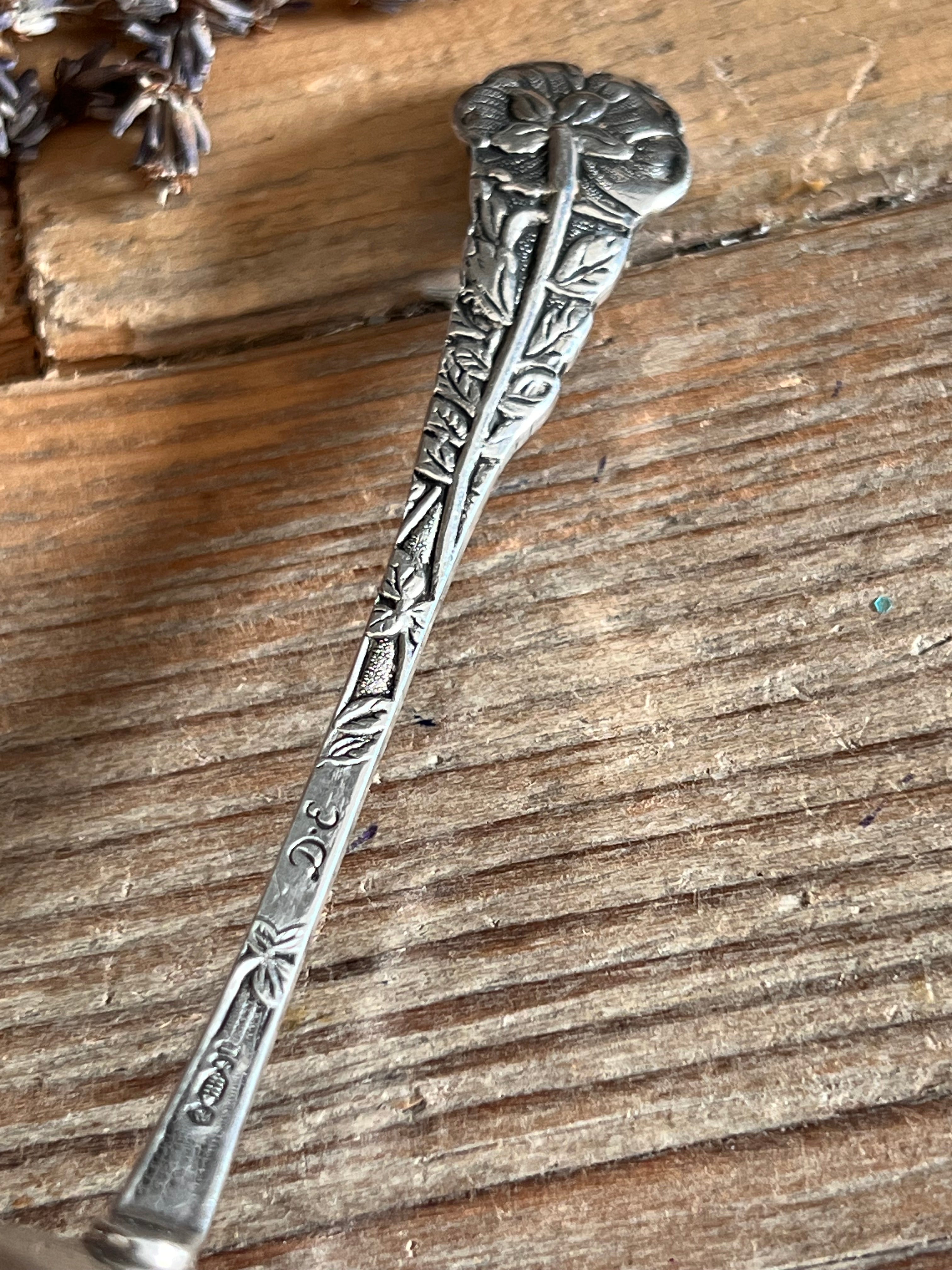 Verzilverde suikerstrooier Roos van Douwe Egberts