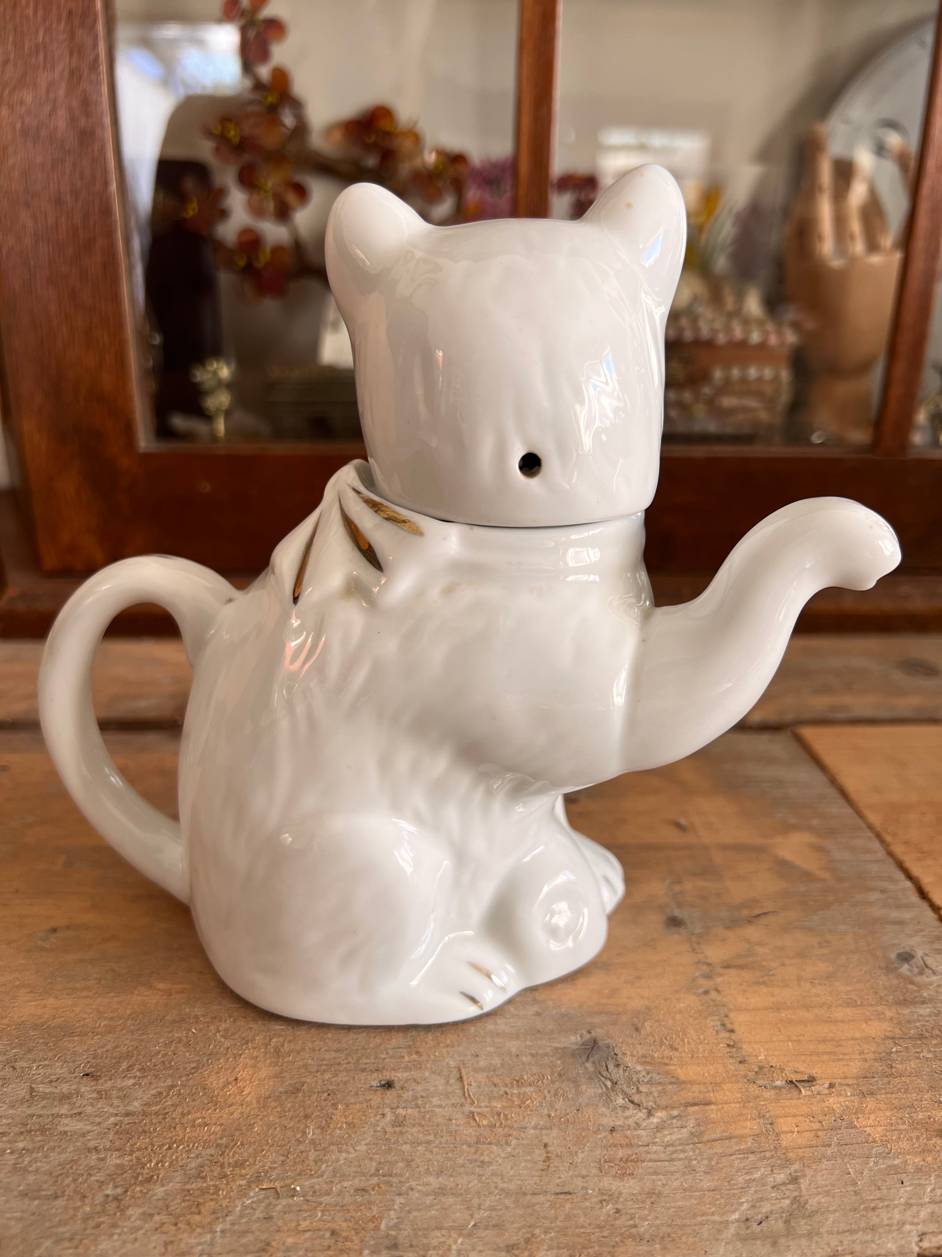 Theepotje kat