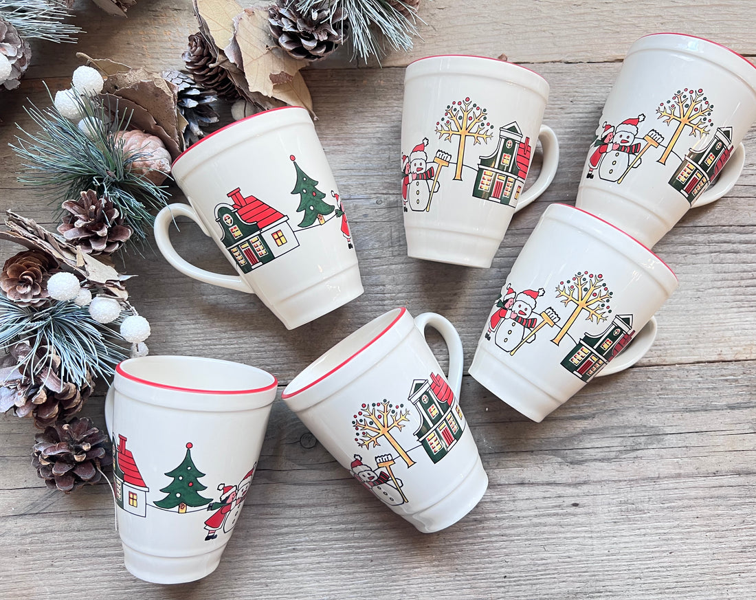 Windsor Christmas beker vintage, vintage kerstbeker nieuwstaat, kerstbeker kopen, vintage kerstaccessoires, vrolijke kerstbeker, nostalgische kerstbeker, originele Christmas beker, vintage kerstservies, kerstcadeau vintage beker, Wedgwood.