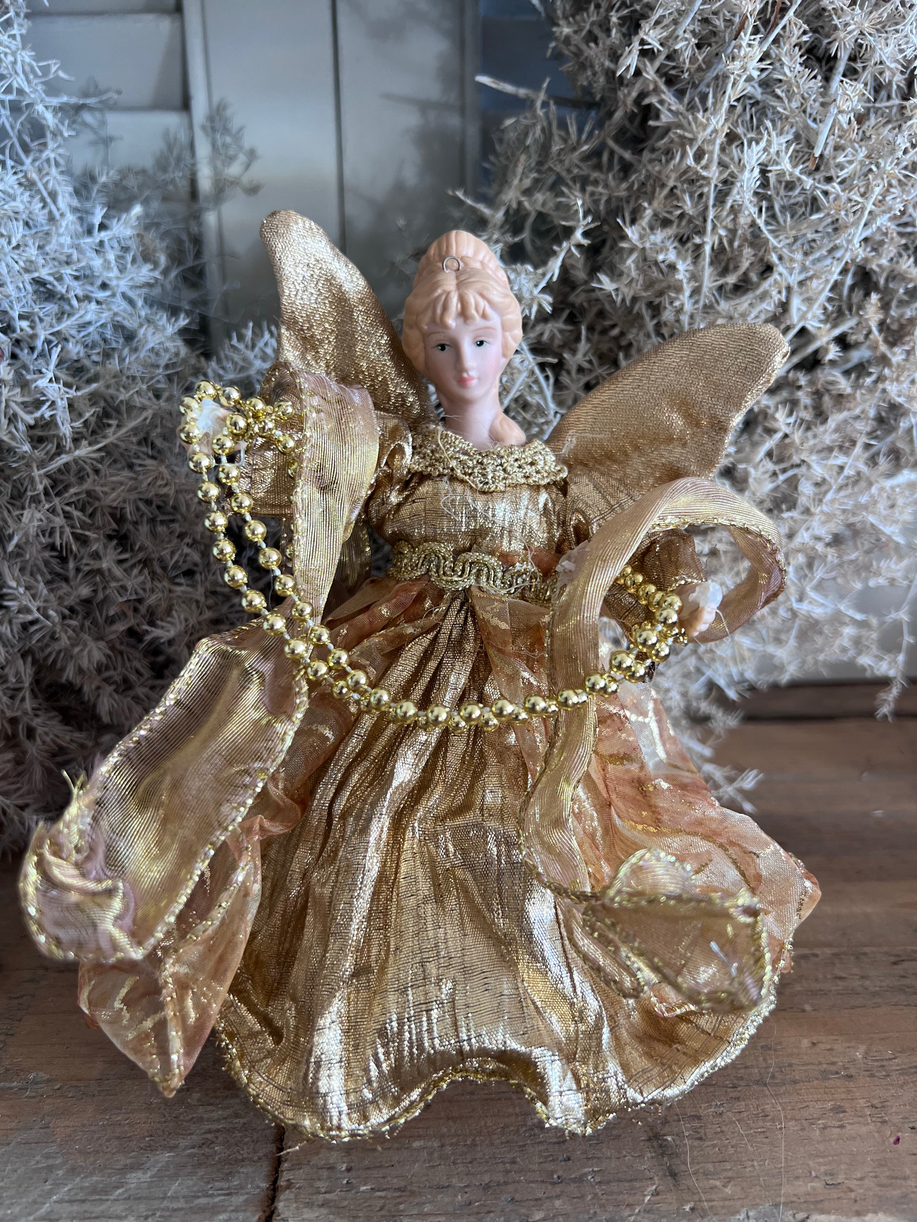 vintage kerstengel lampje, kerstengel Victoriaanse stijl, kerstdecoratie lampje, porseleinen kerstengel, vintage kerstverlichting, kerstsfeer decoratie, nostalgische kerstengel,