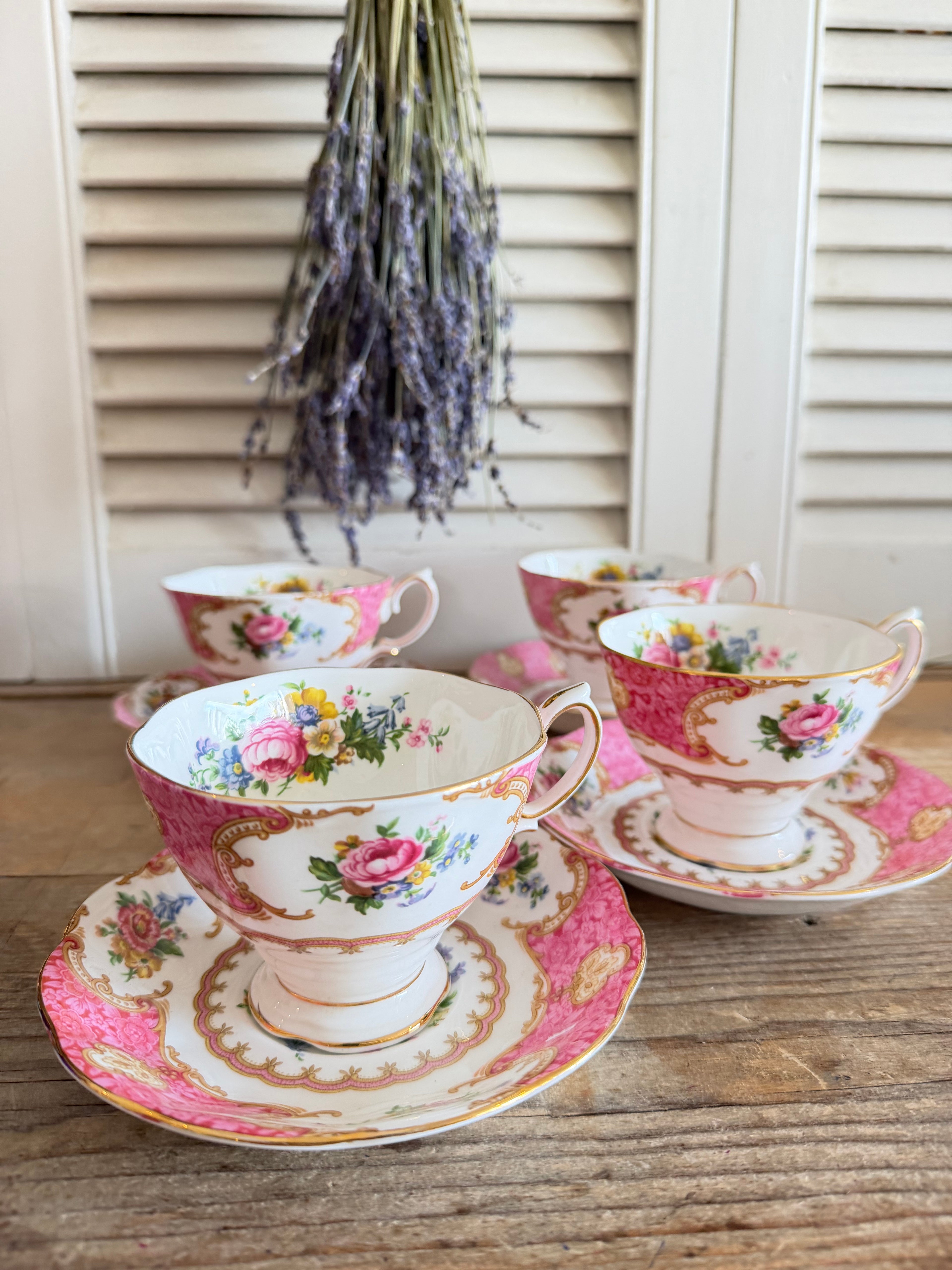 Royal Albert Lady Carlyle heren kop en schotel - vintage bone china, Sofia&
