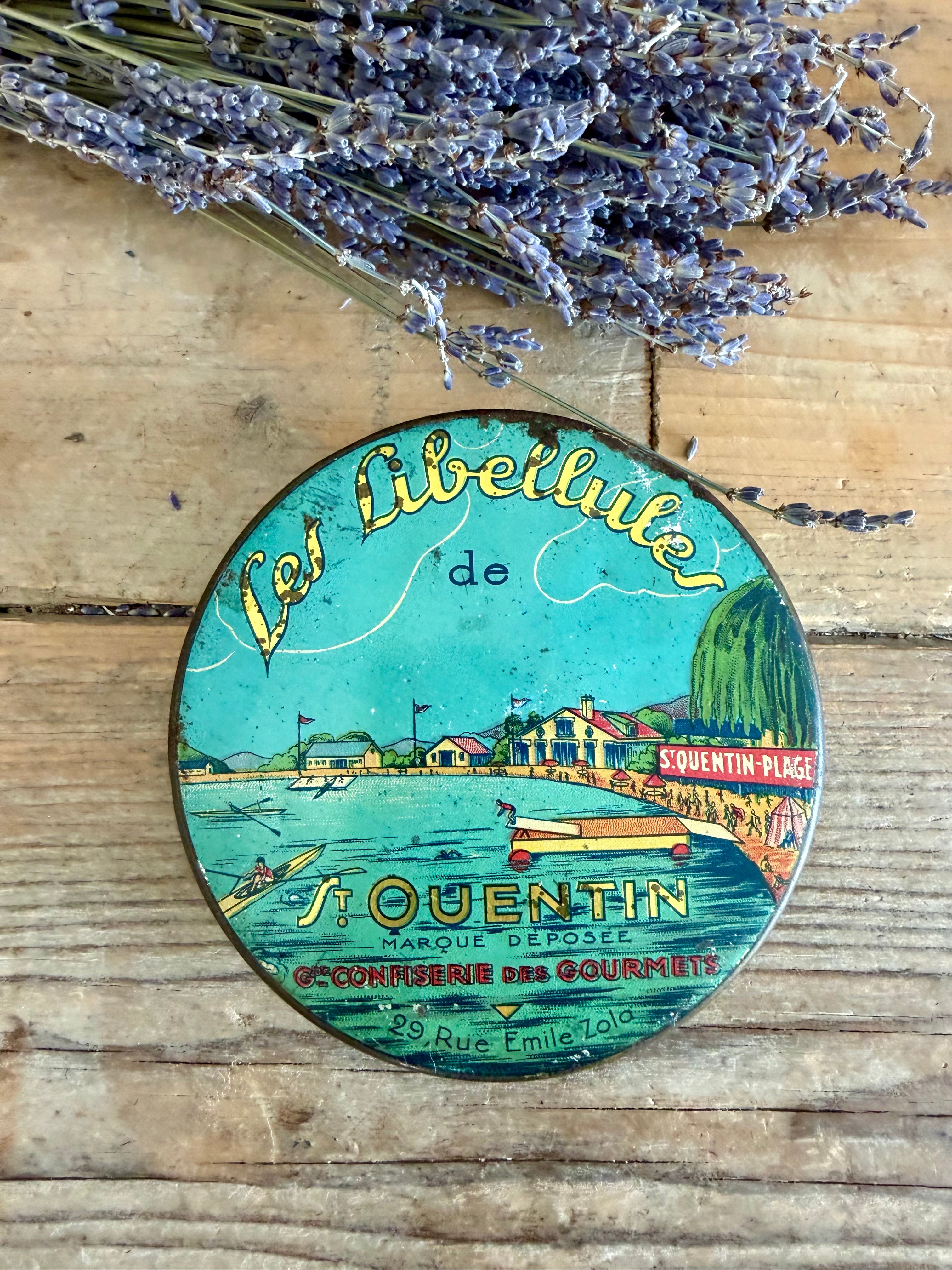 Klein vintage Frans snoepblik Les Libellules St. Quentin Plage, Franse brocante, Sofia&