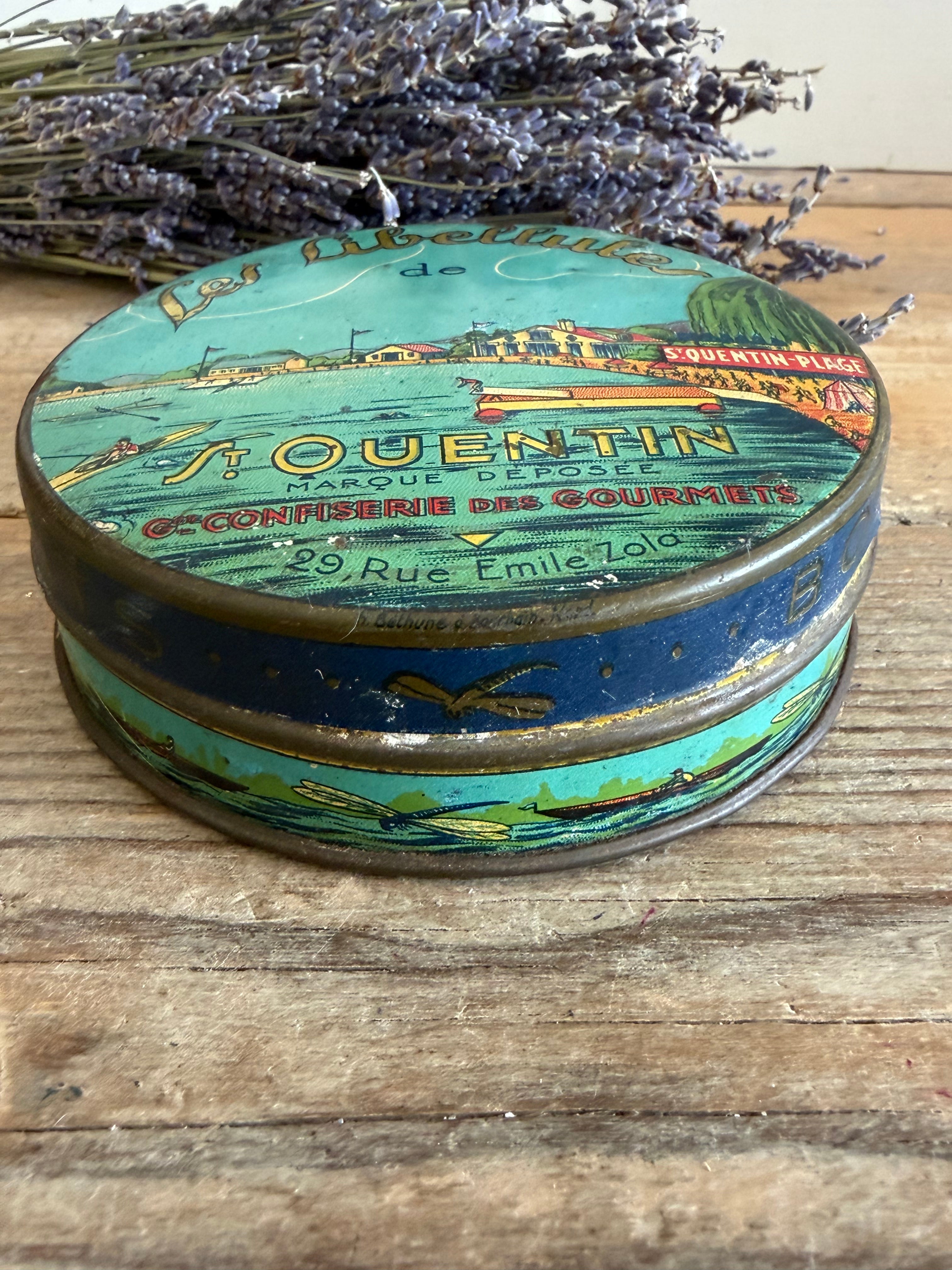 Klein vintage Frans snoepblik Les Libellules St. Quentin Plage, Franse brocante, Sofia&