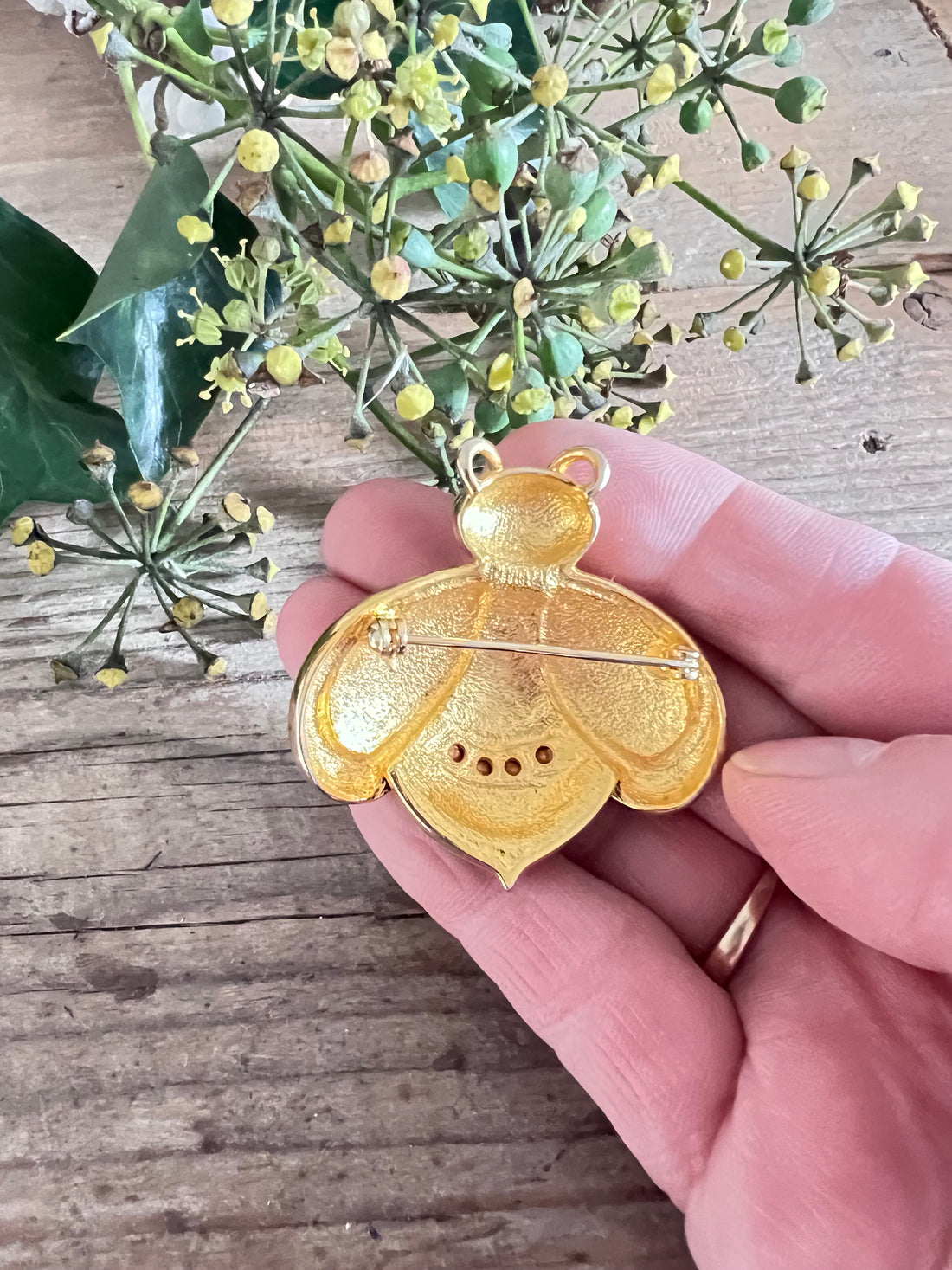 Geëmailleerde Kever Broche met Strass