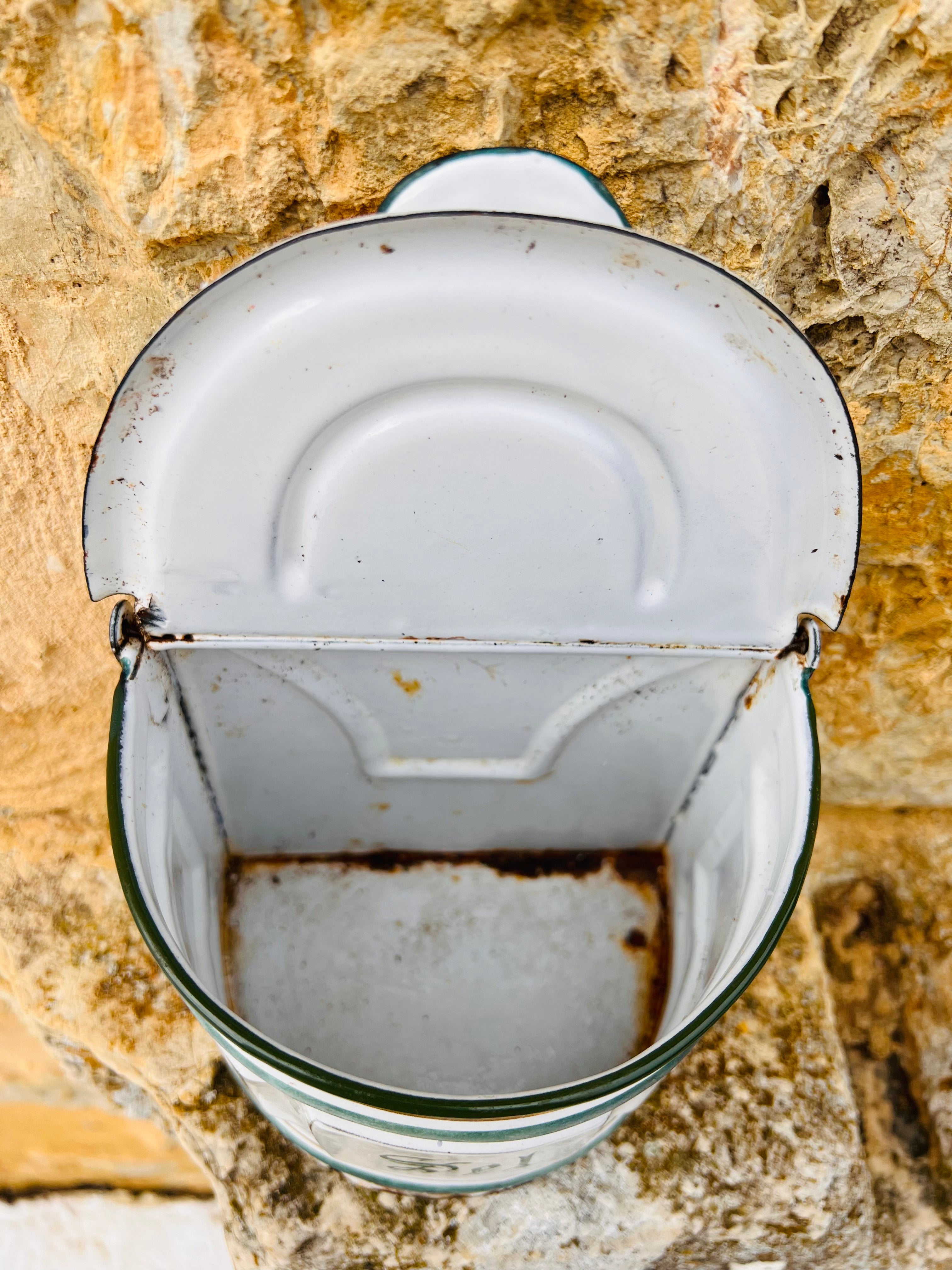 Emaille zoutpot