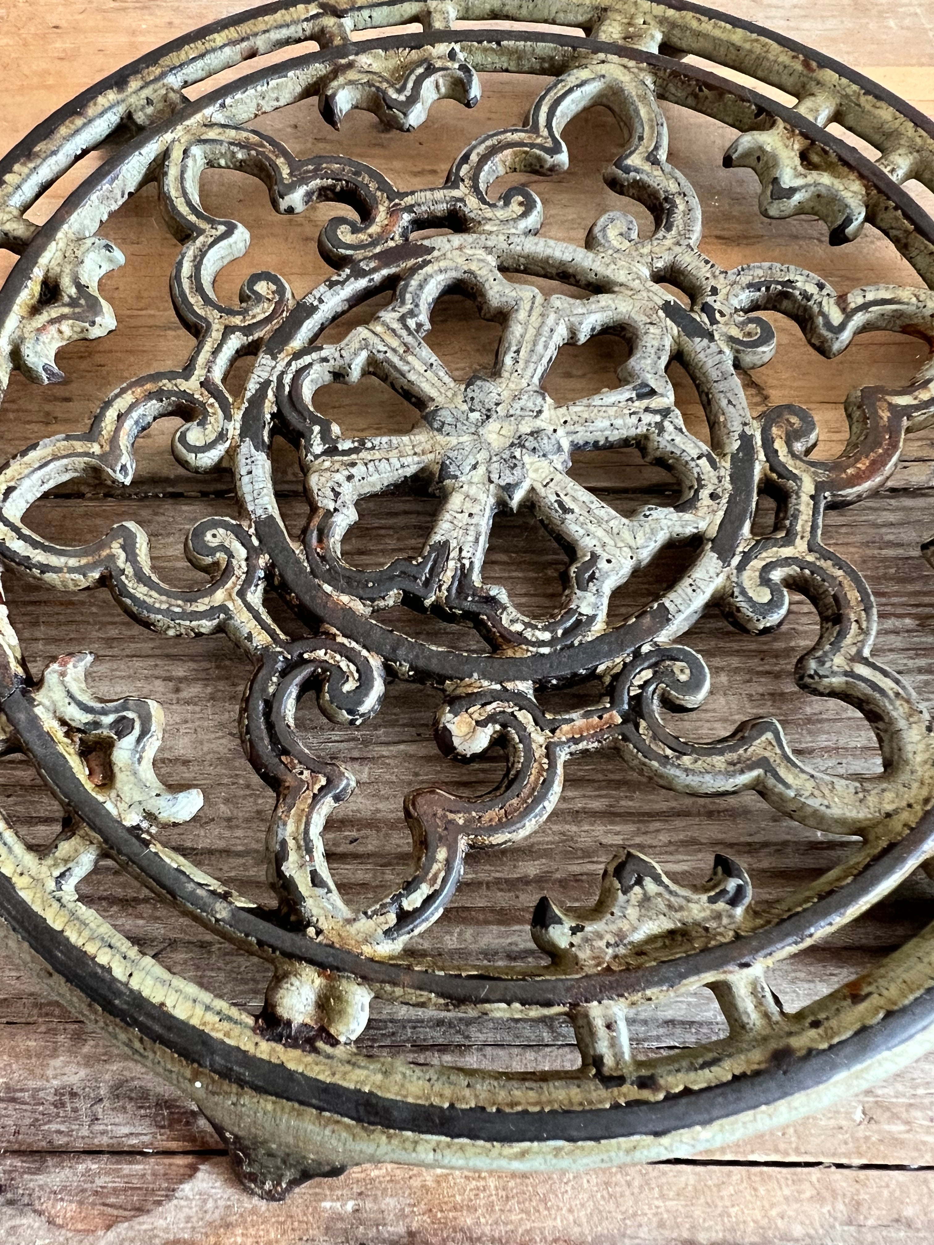 Franse brocante onderzetter in de kleur groen