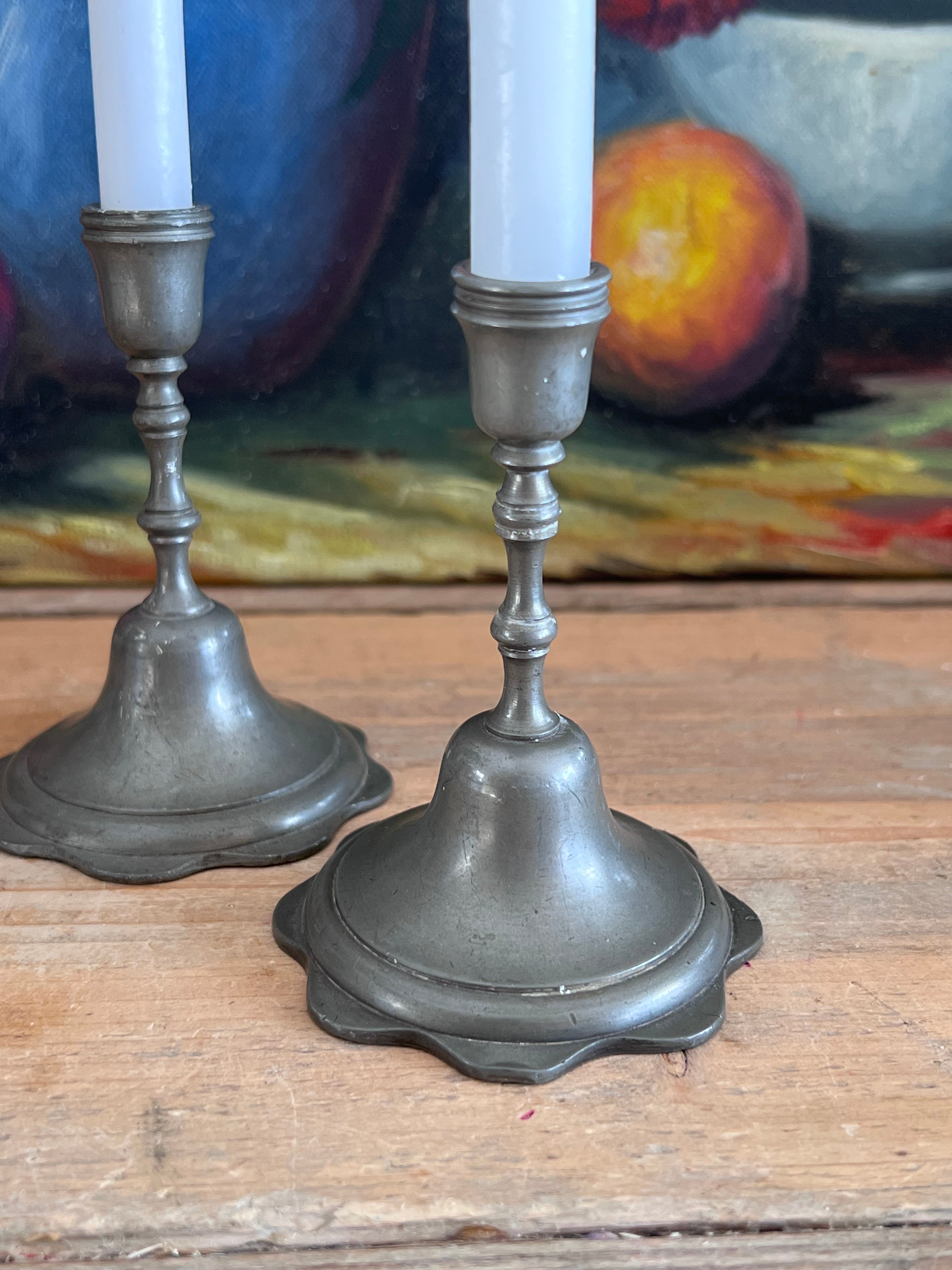 antieke tinnen kandelaars, tinnen tafelkandelaars, vintage kandelaars, antieke tafelkandelaars, tinnen kandelaar set, klassieke tinnen kandelaars, decoratieve kandelaars tin  