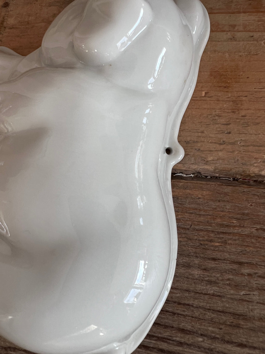 kleine puddingvorm, puddingvorm varken, wit porselein, puddingvorm keuken, muurdecoratie keuken, keukenaccessoires, cadeau keuken.