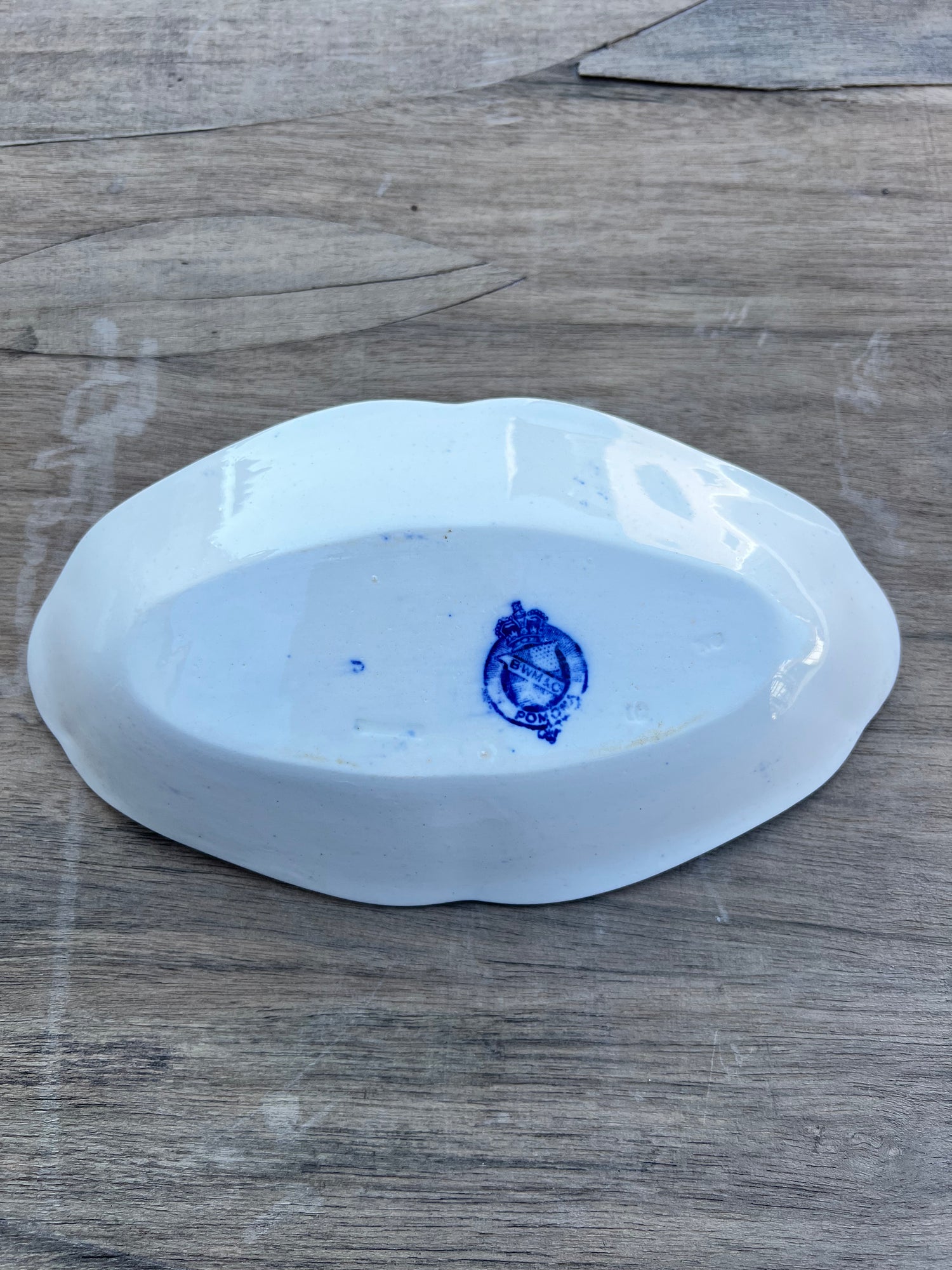 Oud Engels zuurschaaltje BWM & Co Pomona met kersen