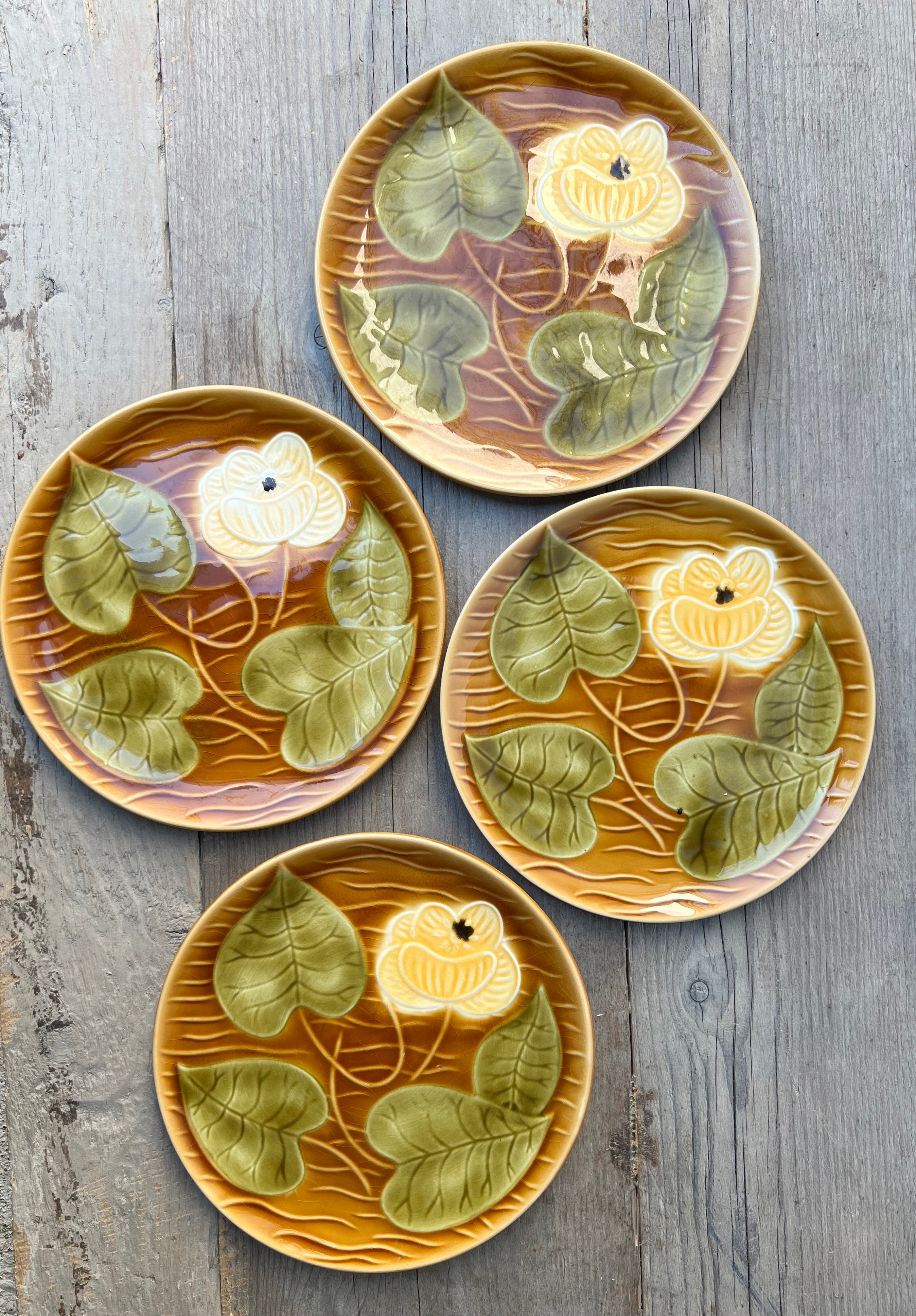 Sarreguemines majolica dessertborden waterlelie