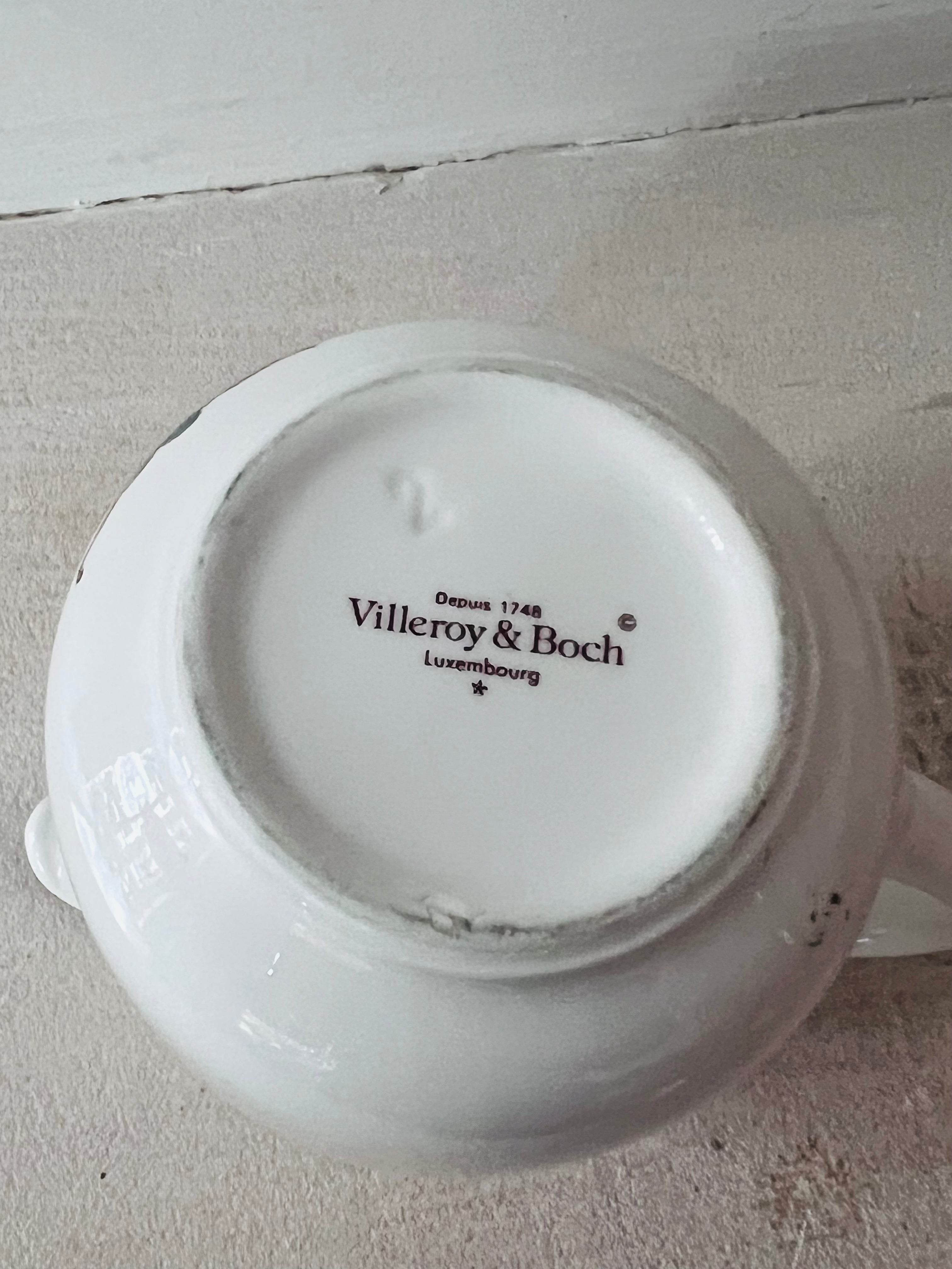 Villeroy & Boch melkkannetje, Botanica melkkannetje, Oxalis Acetosella melkkannetje, keramisch melkkannetje, Villeroy & Boch servies, botanisch servies, melkkannetje keramiek, cadeau melkkannetje.