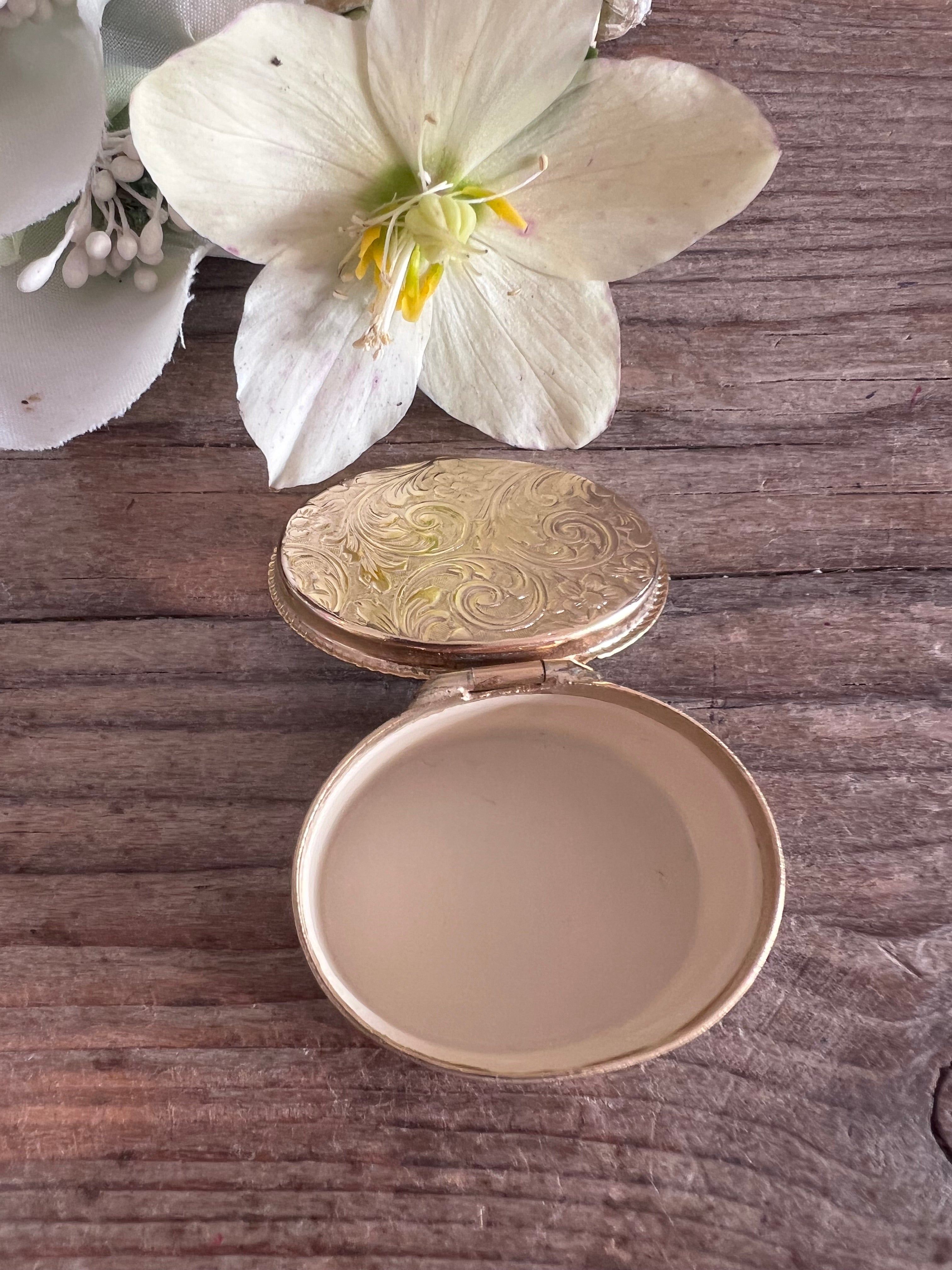 micro mozaïk pillendoosje, vintage pillendoosje, ovaal pillendoosje