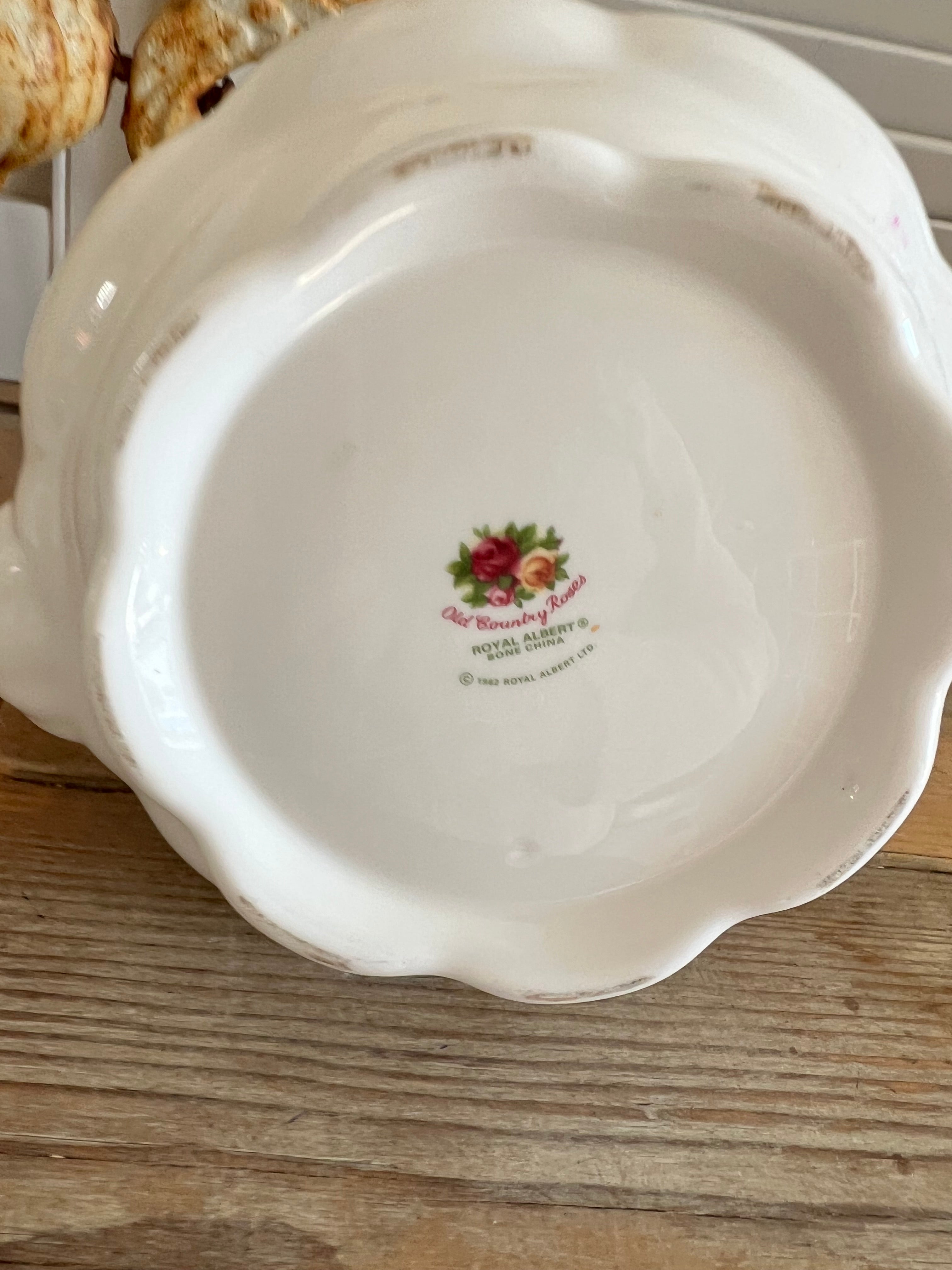 Theepot Old Country Roses van Royal Albert