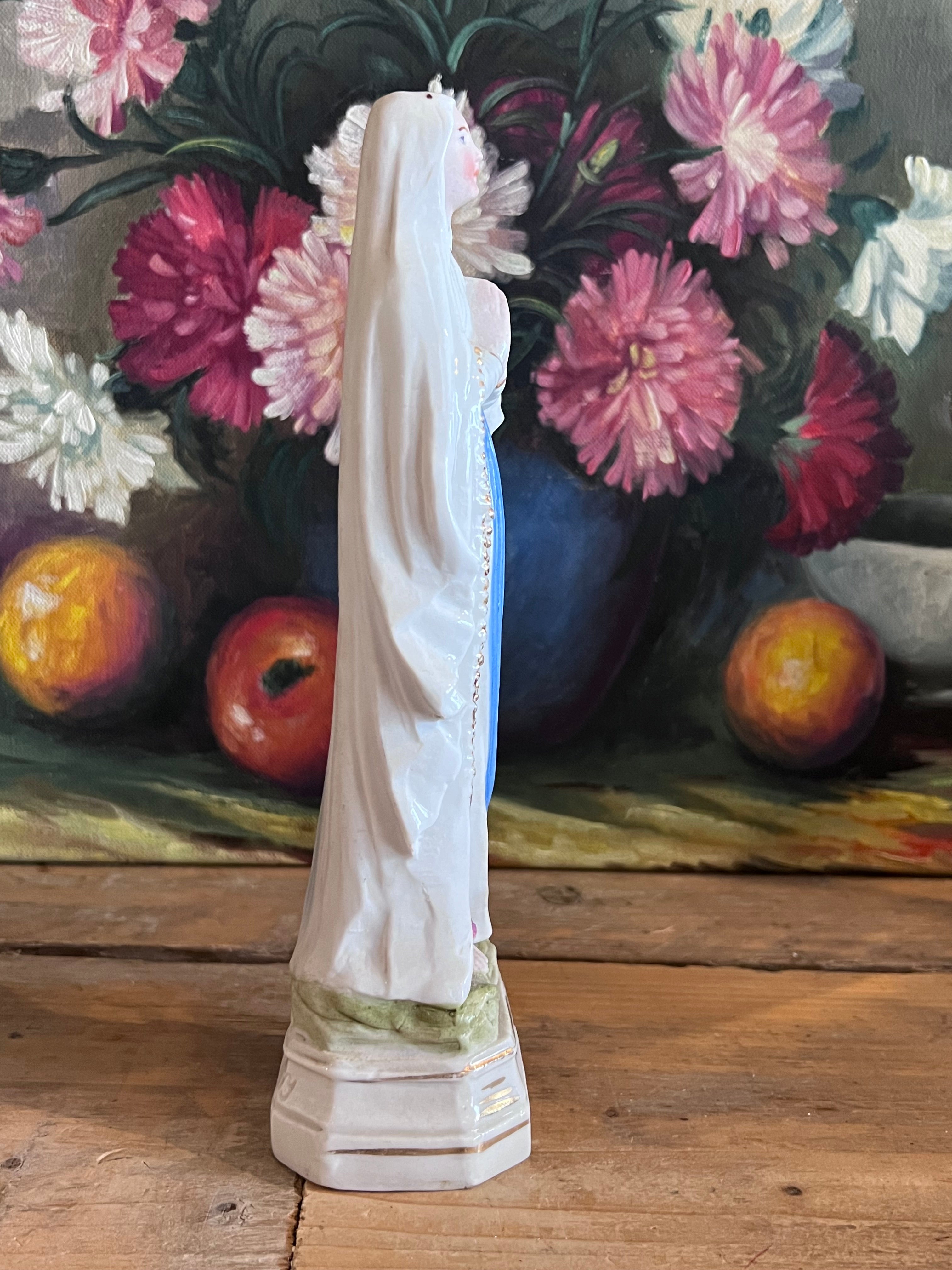 Vintage Maria de Lourdes beeldje van porselein