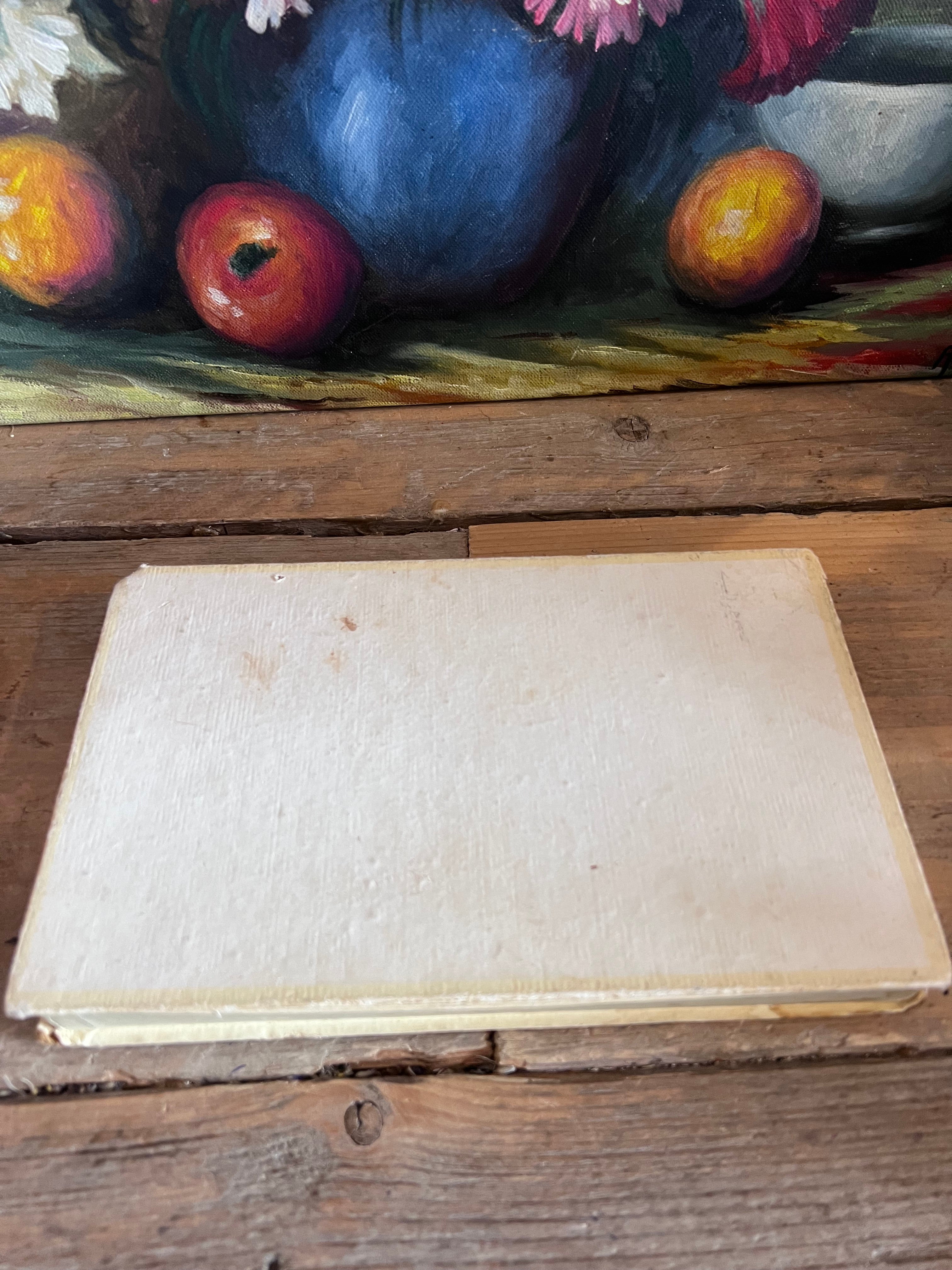 vintage Union Edel chocolade doosje, Union Edel chocolade Haarlem, retro chocolade verpakking, jaren 50 chocolade doosje, vintage chocoladeverpakking papier, verzamelaars item chocolade, nostalgisch chocolade doosje, oud chocolade verpakking, Union Edel retro doosje, vintage doosje met gebruikssporen.