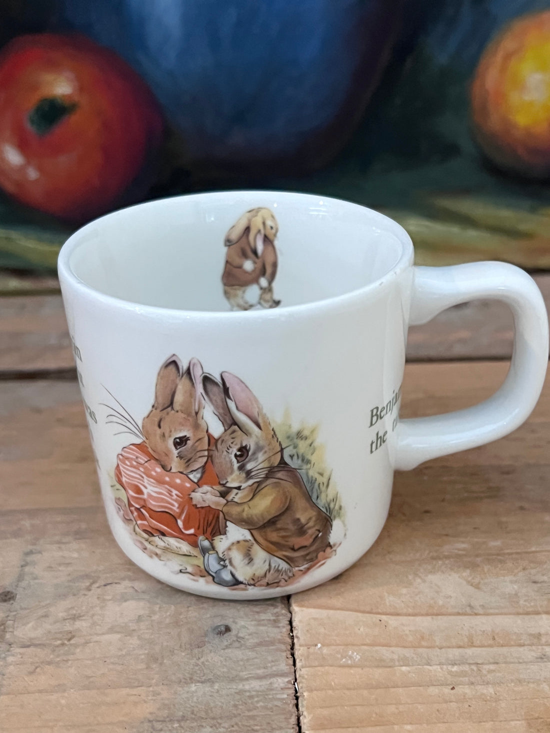 Little Benjamin beker, Wedgwood porselein beker, porseleinen kinderbeker, Wedgwood kinderservies, Little Benjamin servies, kindvriendelijke porseleinen beker, cadeau kinderbeker, duurzaam porselein, bekers Wedgwood, klassieke kinderbekers.