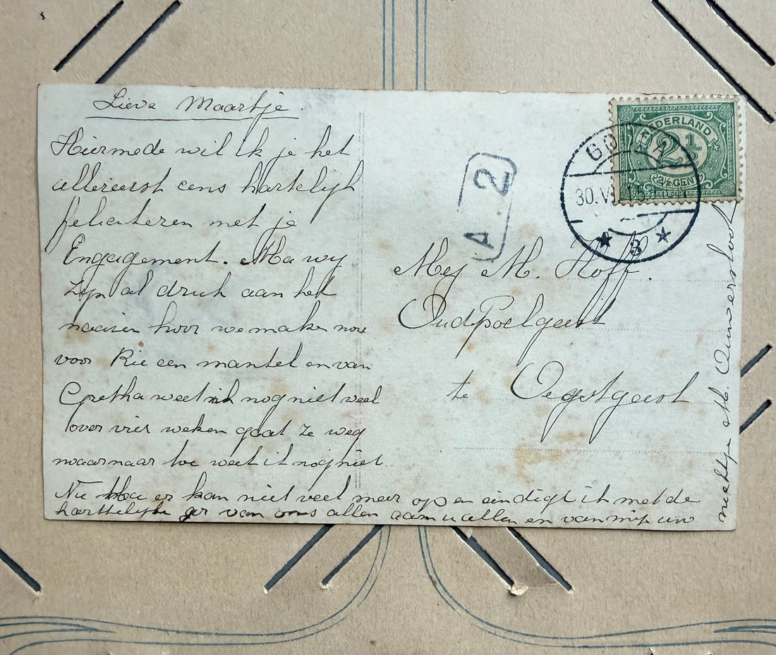 Antieke portretkaarten, belle epoque ansichtkaarten uit 1910, antieke damesportretten, handgekleurde ansichtkaarten, Edwardiaanse mode, oude fotografie, vintage damesportretten, antieke mode, ephemera, Sofia&