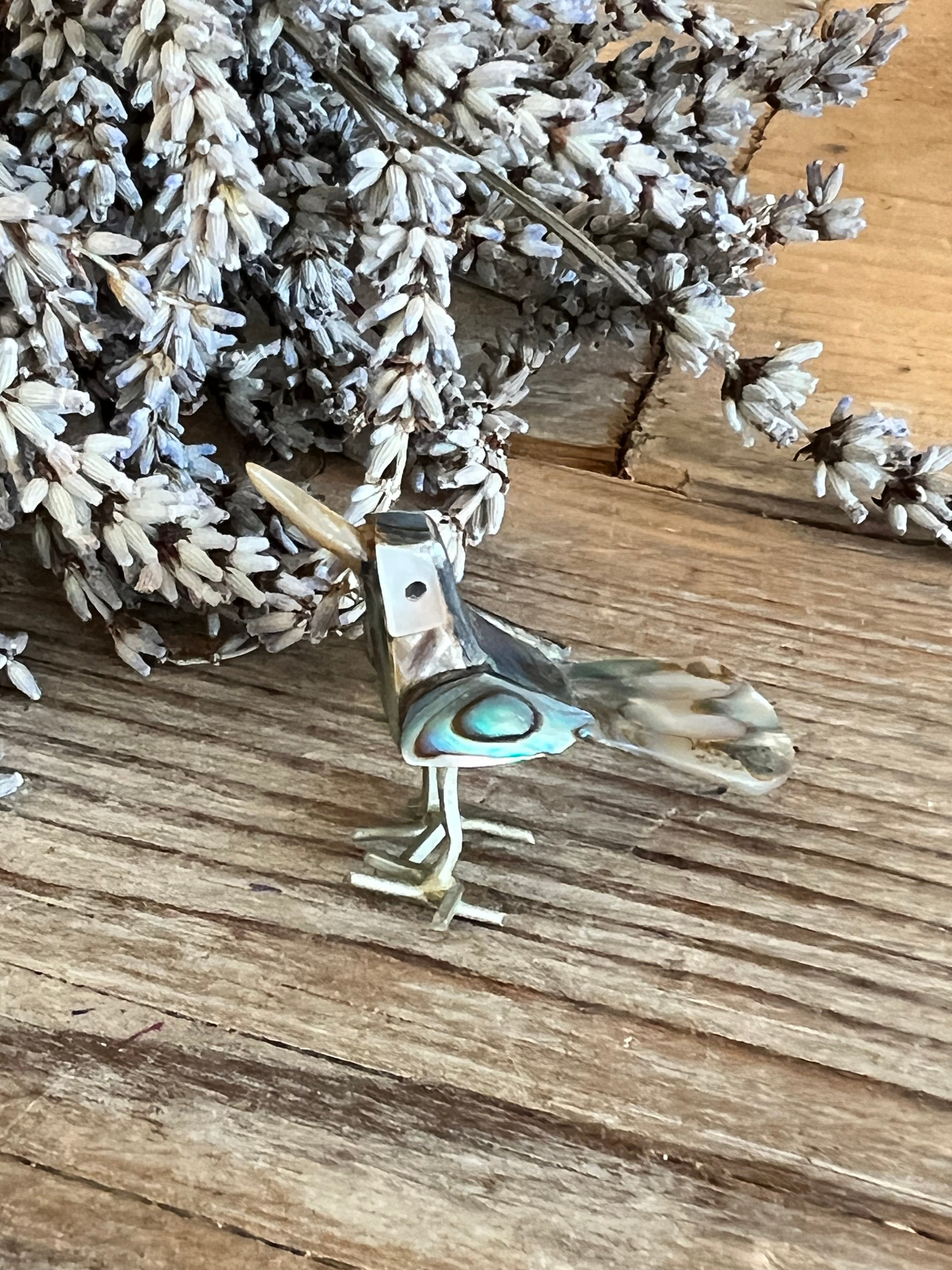 Mexicaans miniatuur vogeltje van abelone schelp