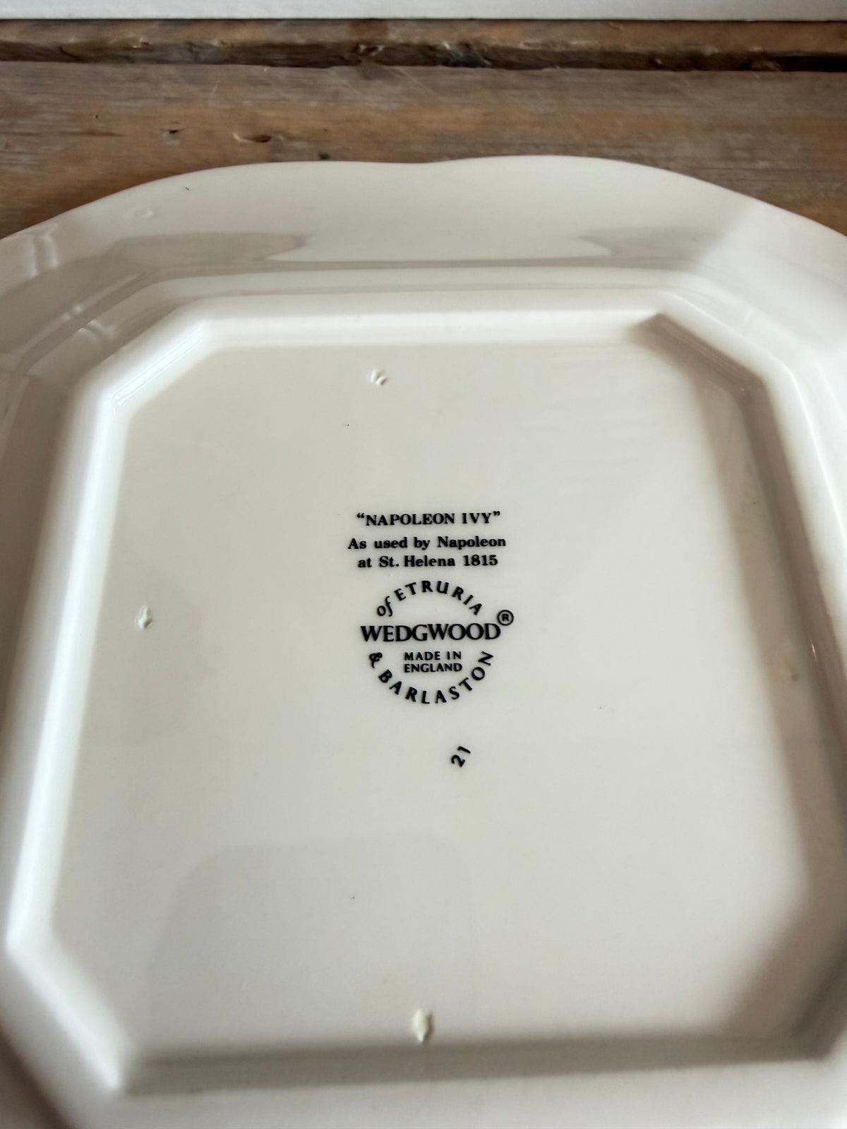Wedgwood Napoleon Ivy, Wedgwood serveerschaal, Napoleon Ivy schaal, Engels vintage servies, Wedgwood Etruria Barlaston, Wedgwood klimop, vintage serveerschaal, Sofia&