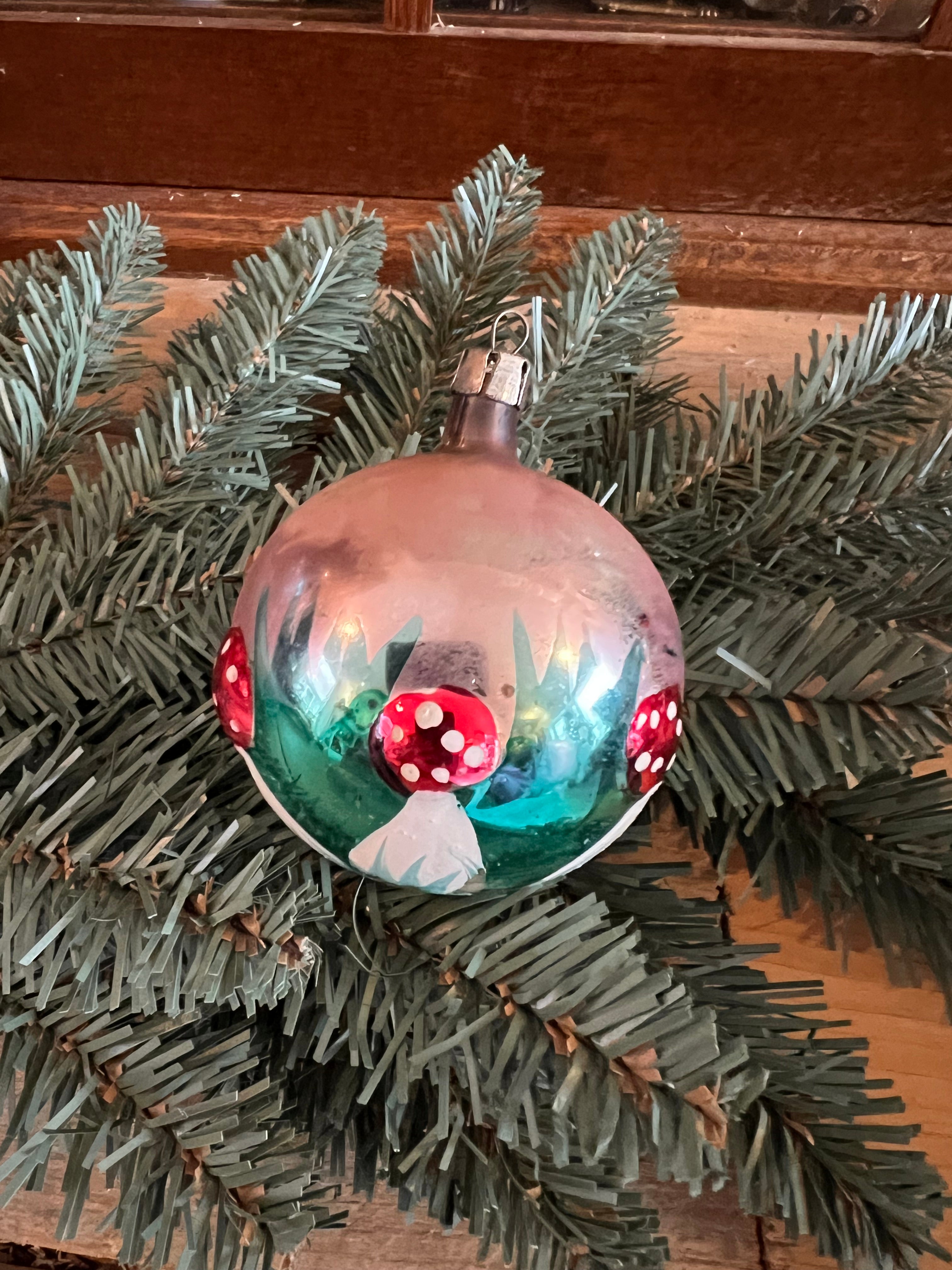 Vintage kerstbal paddenstoeltjes