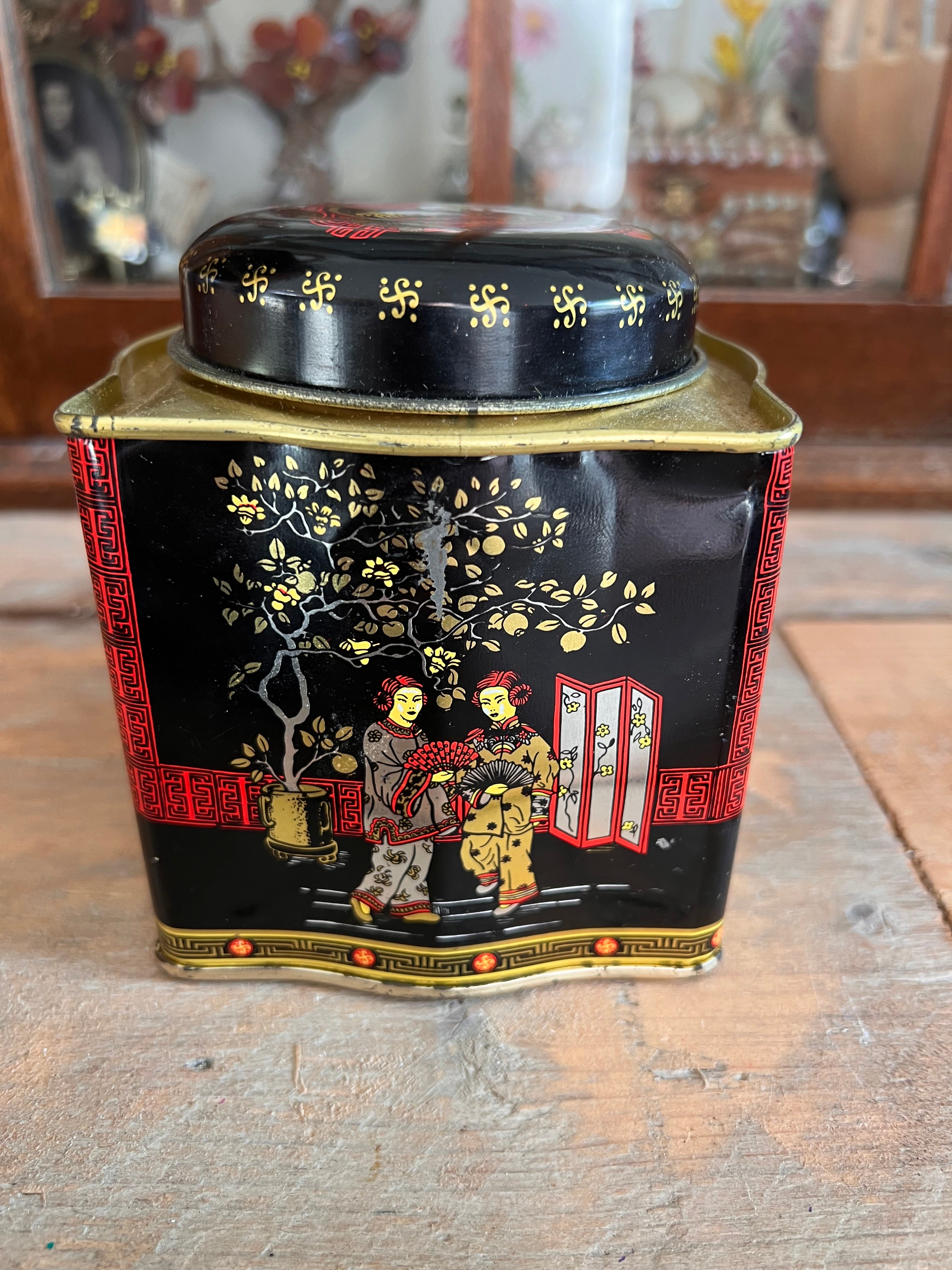 Chinesische Teedose mit Deckel