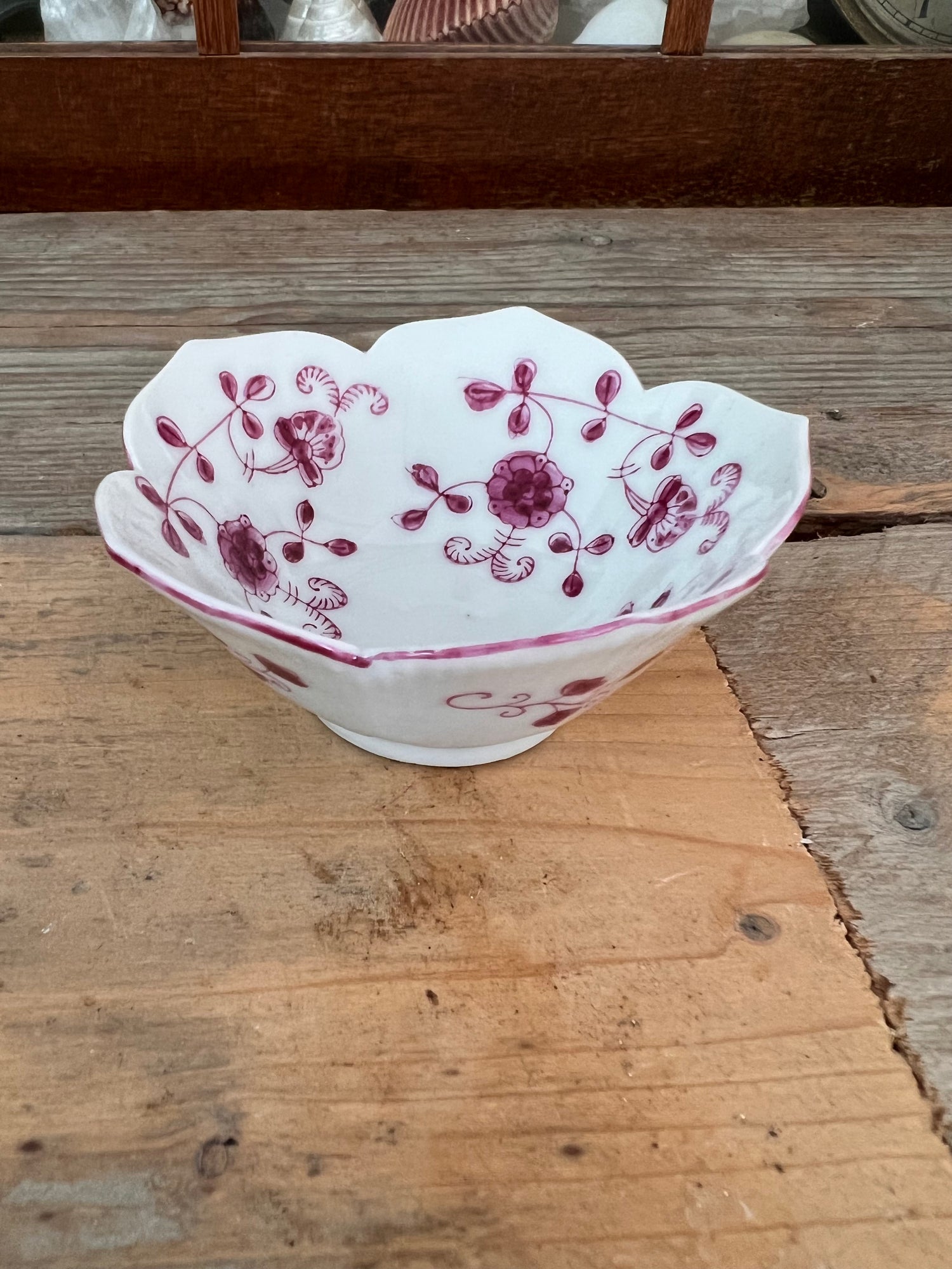 Lotus schaaltje China Purpur