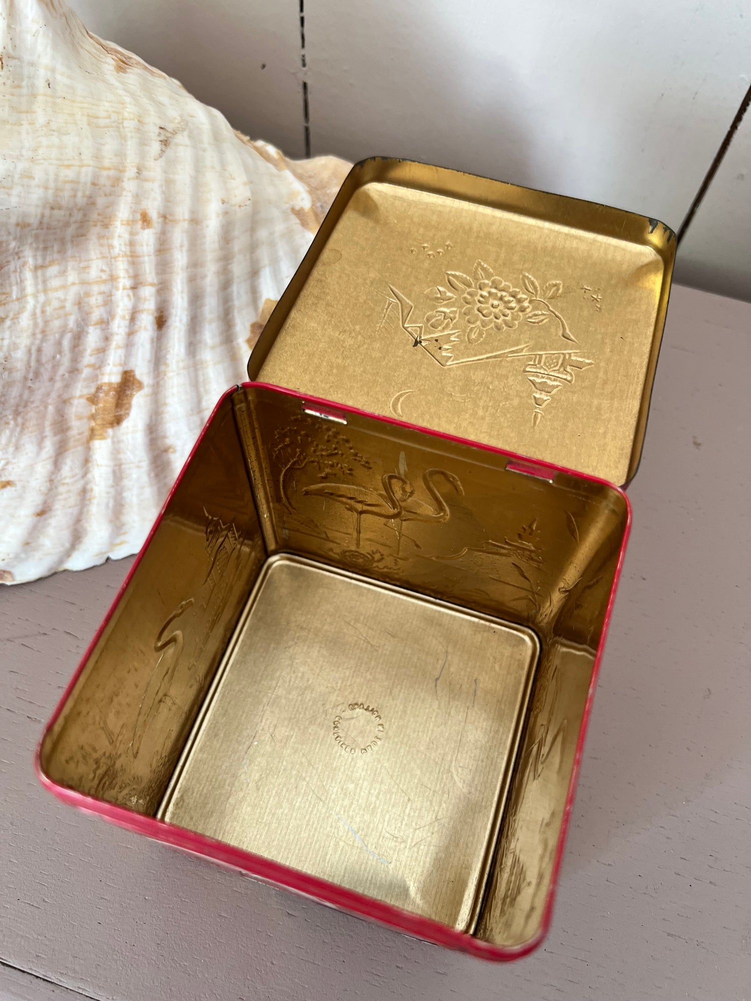 Flamingo theeblik uit vervlogen tijden