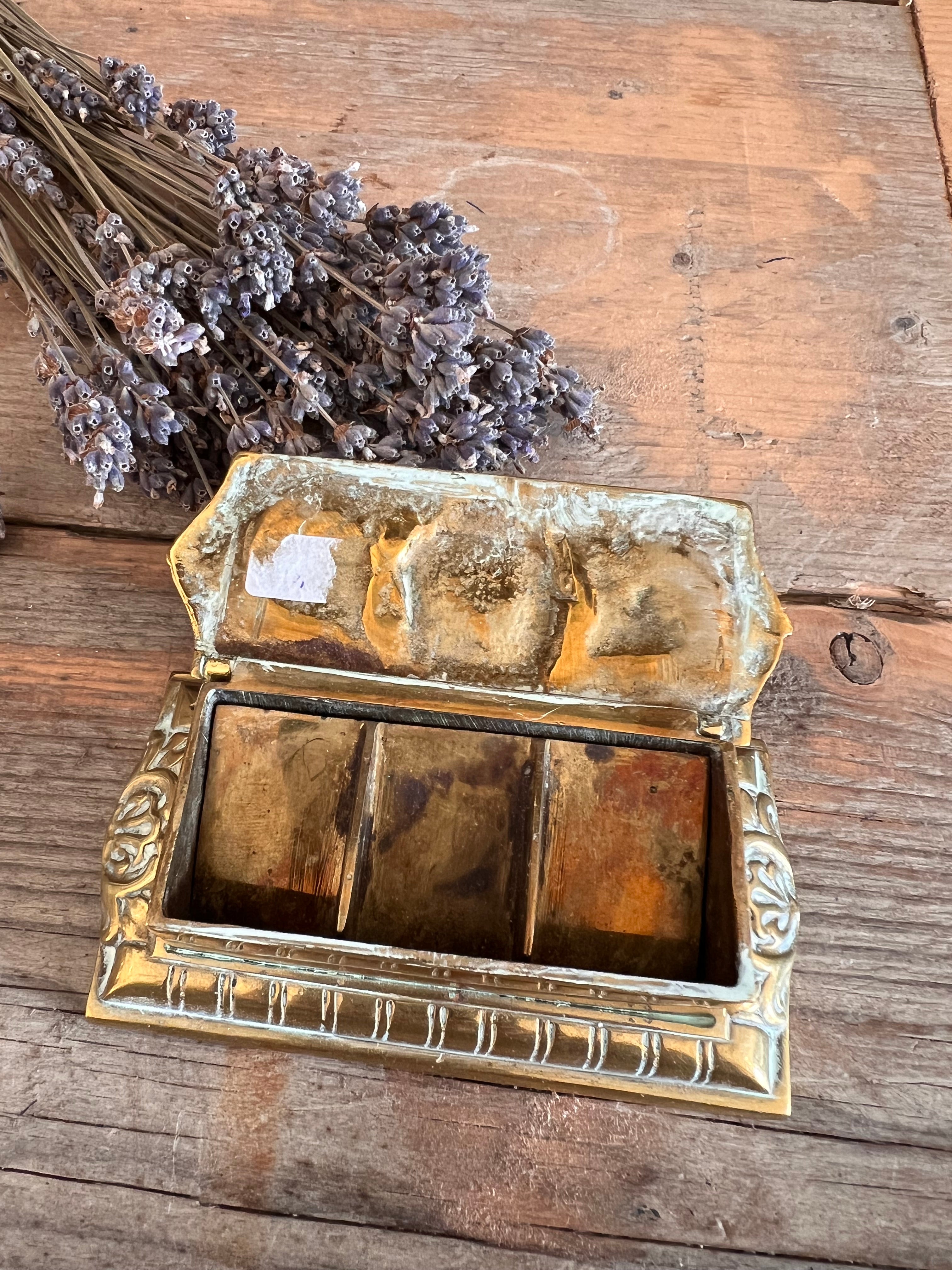 Messing postzegeldoosje Franse Brocante