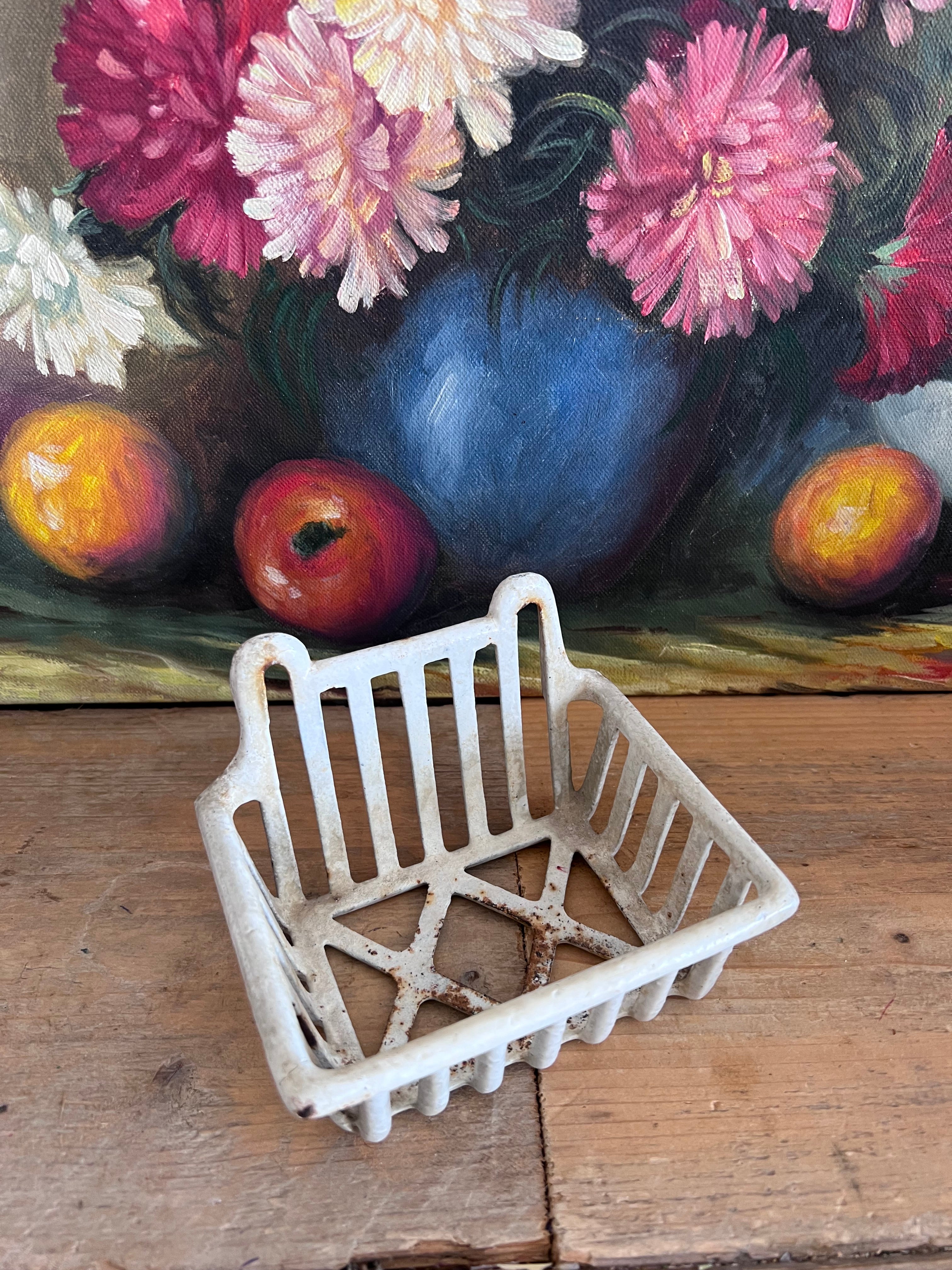 Brocante zeepbakje van gietijzer