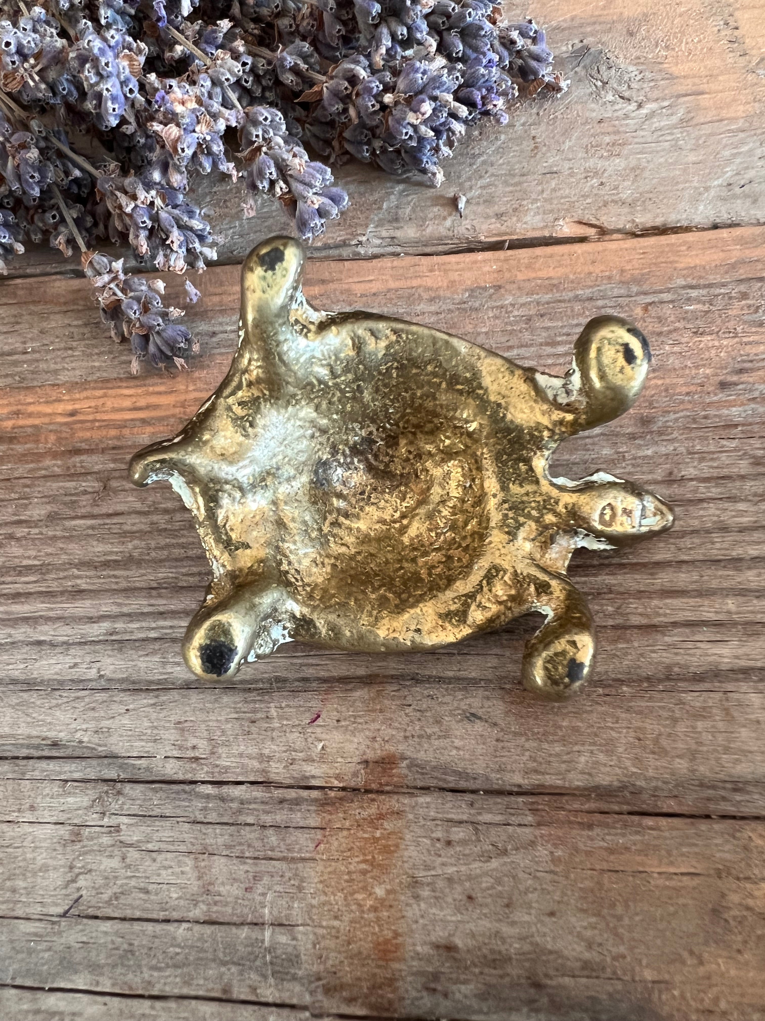 Schildkröte aus Messing