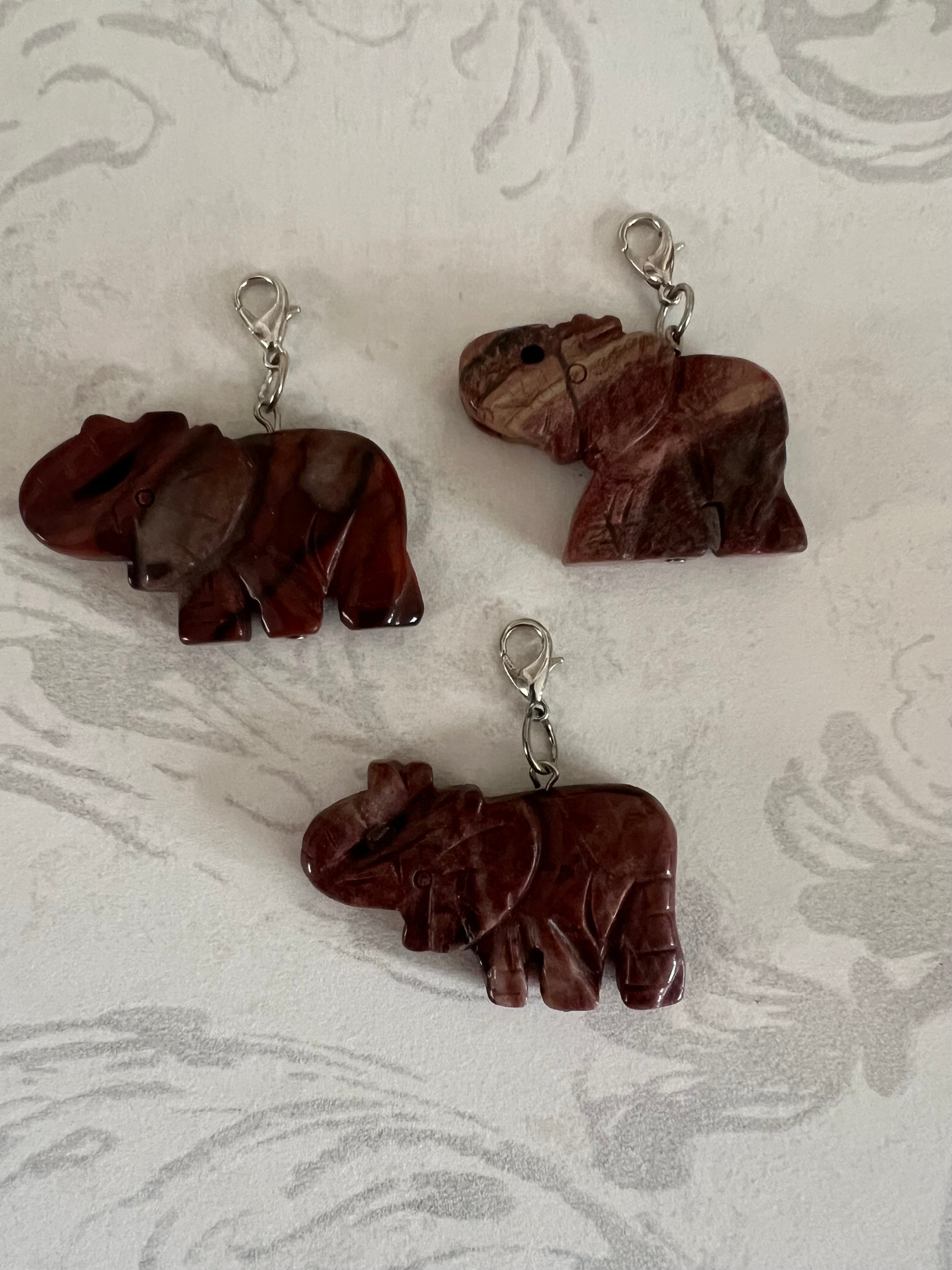 Hanger jaspis breccie