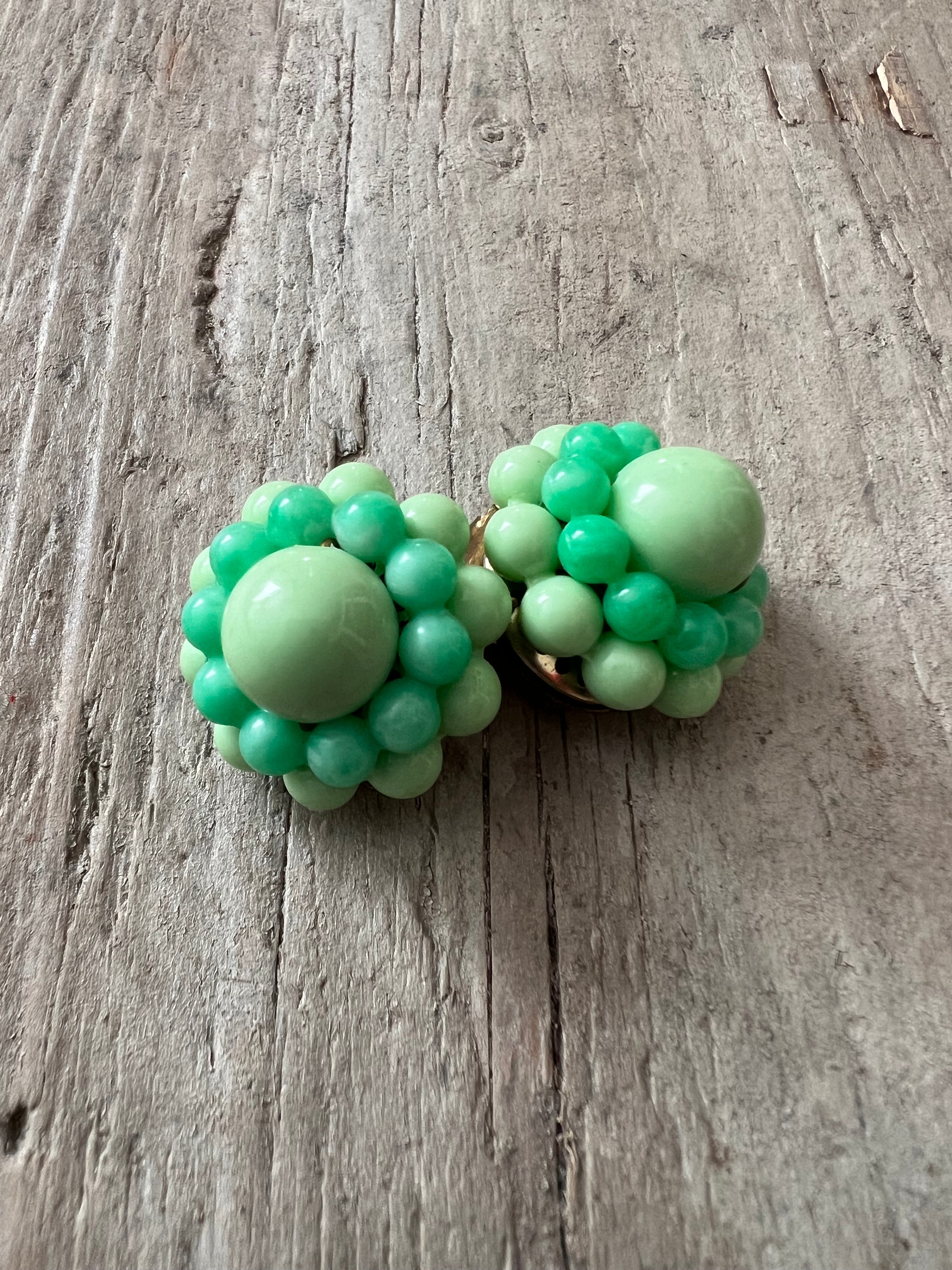 Retro bloemen oorclips duo groen
