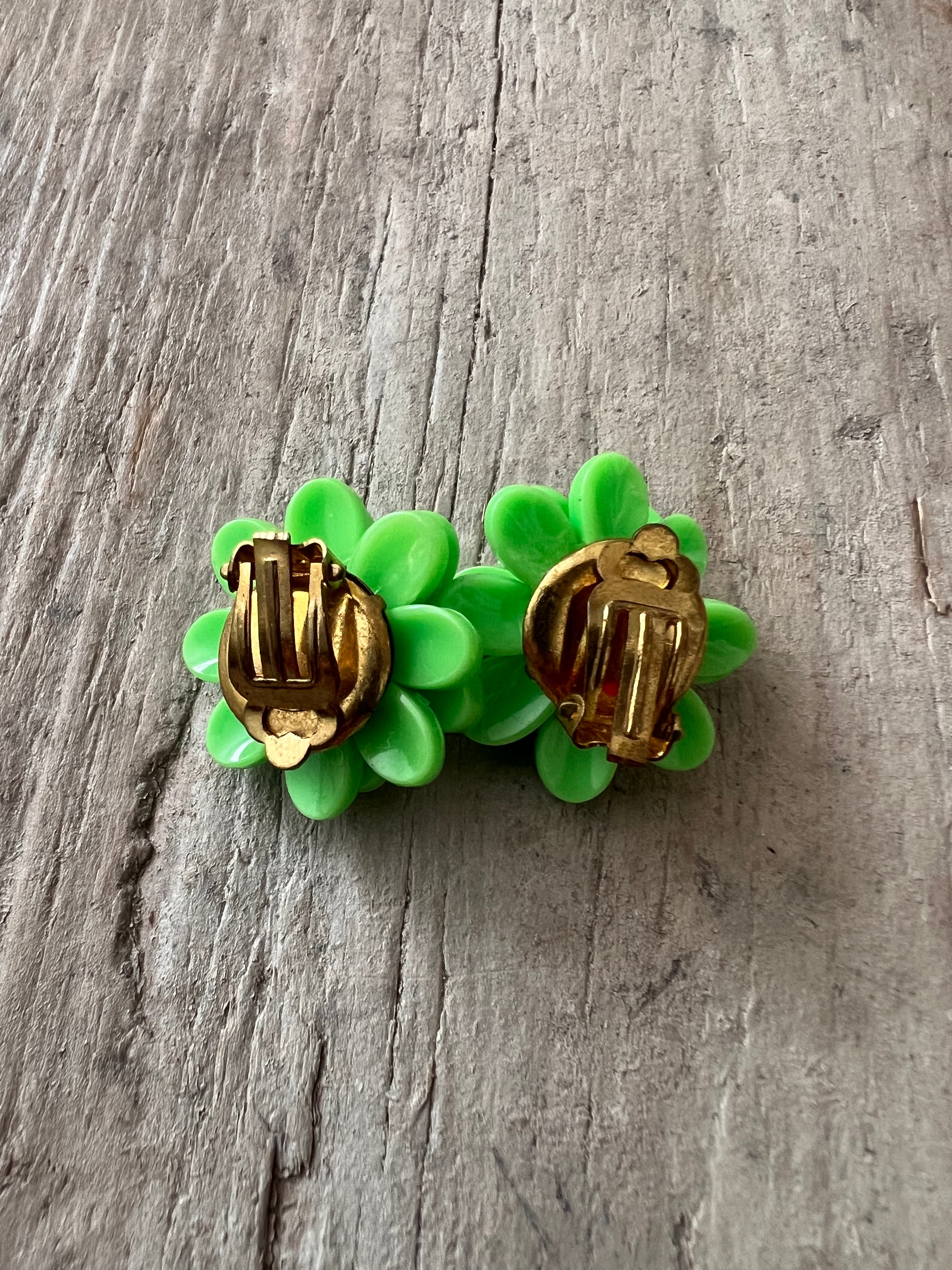 Retro bloemen oorbellen