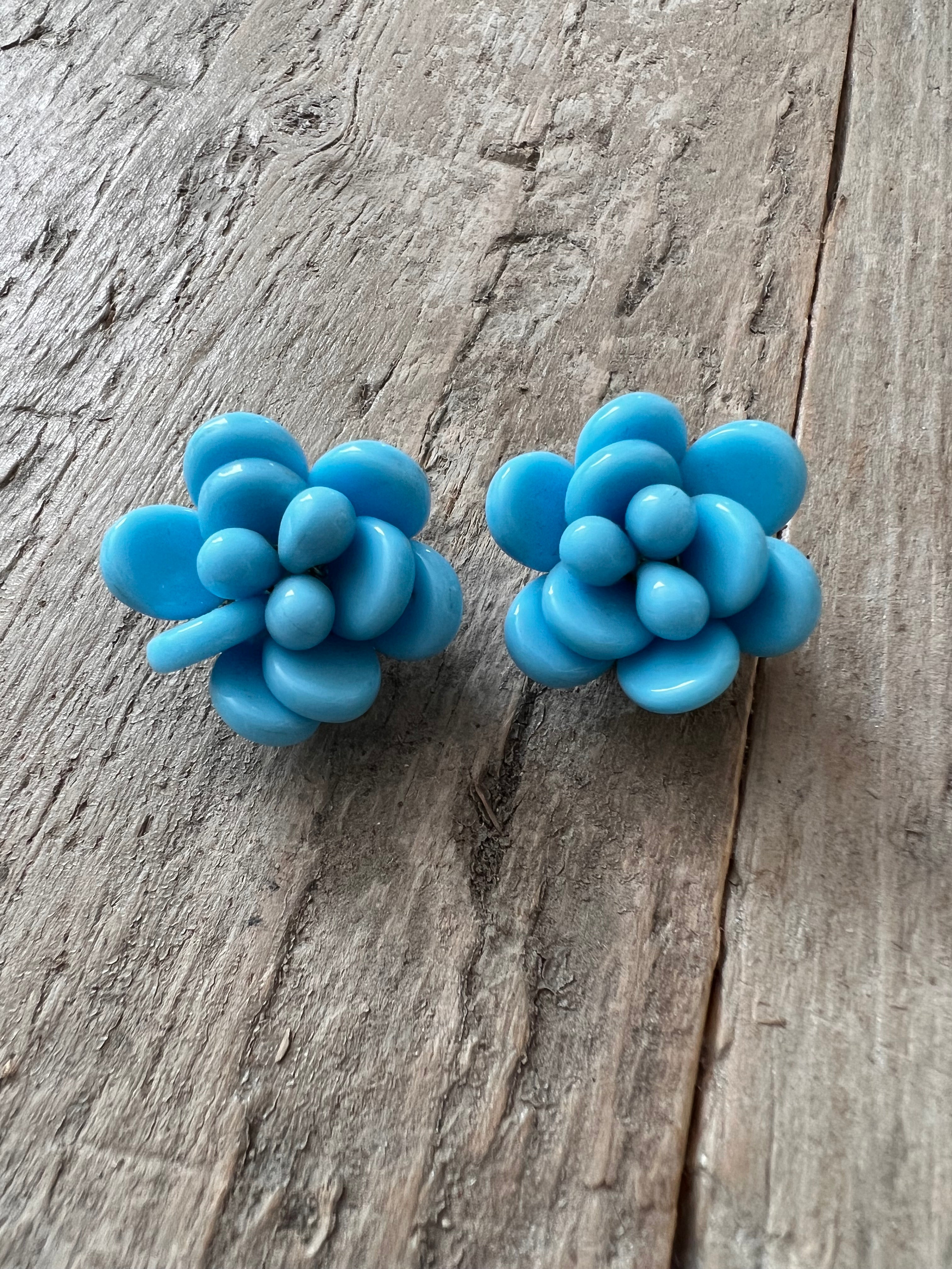 Vintage oorclips opaline glas