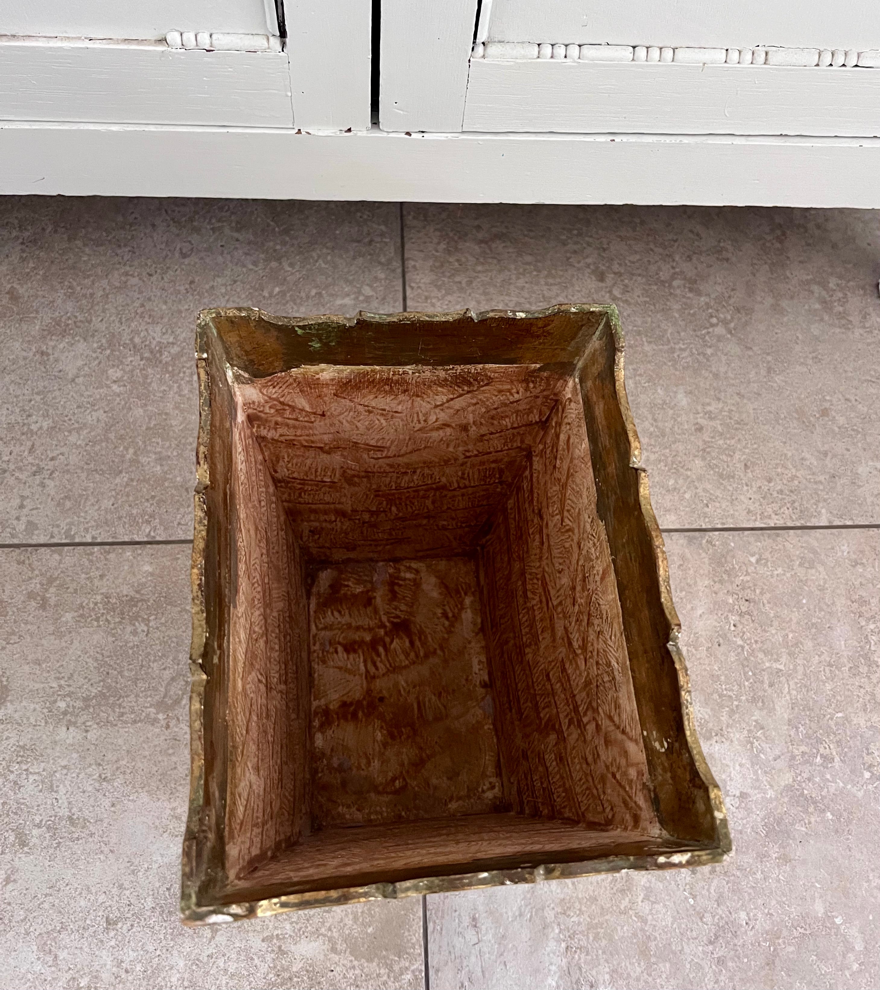 Florentijnse prullenbak, goud/beige prullenbak, jaren 50 prullenbak, vintage prullenbak, retro afvalbak, vintage afvalbak, stijlvolle prullenbak, retro interieuraccessoires, afvalbak voor woonkamer, decoratieve prullenbak.