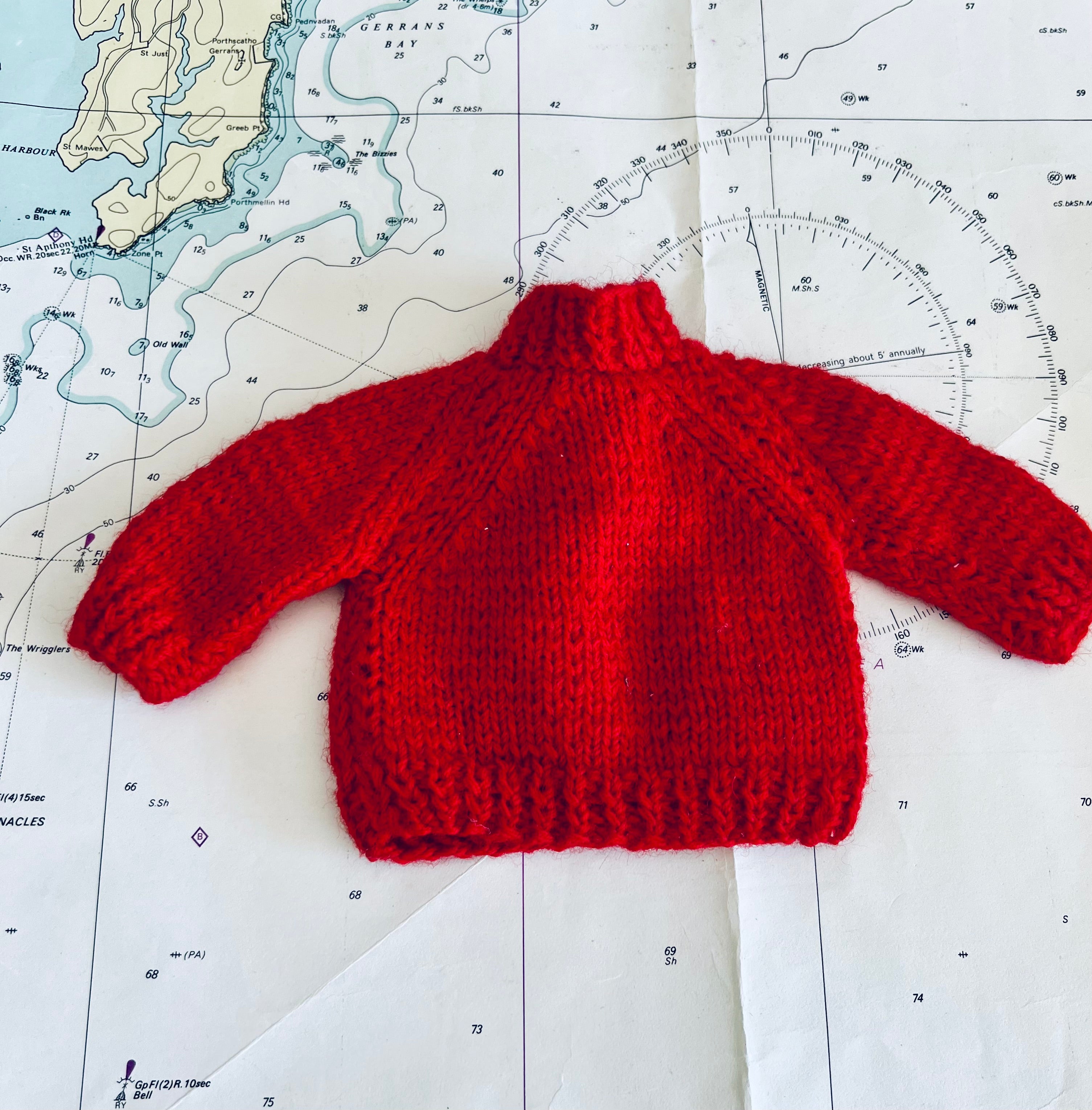 Rood visserstruitje voor pop - vintage en handgemaakt