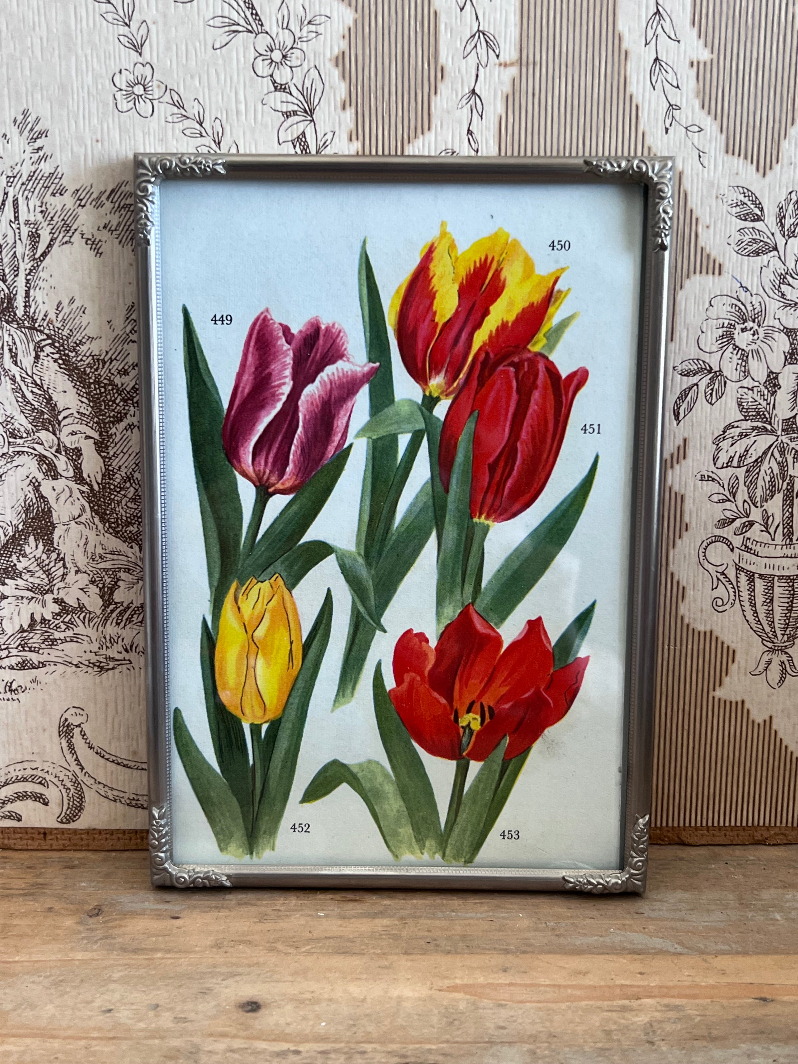 - vintage fotolijstje
- vintage fotolijstje met tulpen
- fotolijstje tulpenmotief
- retro fotolijstje
- fotolijstje bloemen
- vintage interieuraccessoires
- fotolijstje vintage stijl