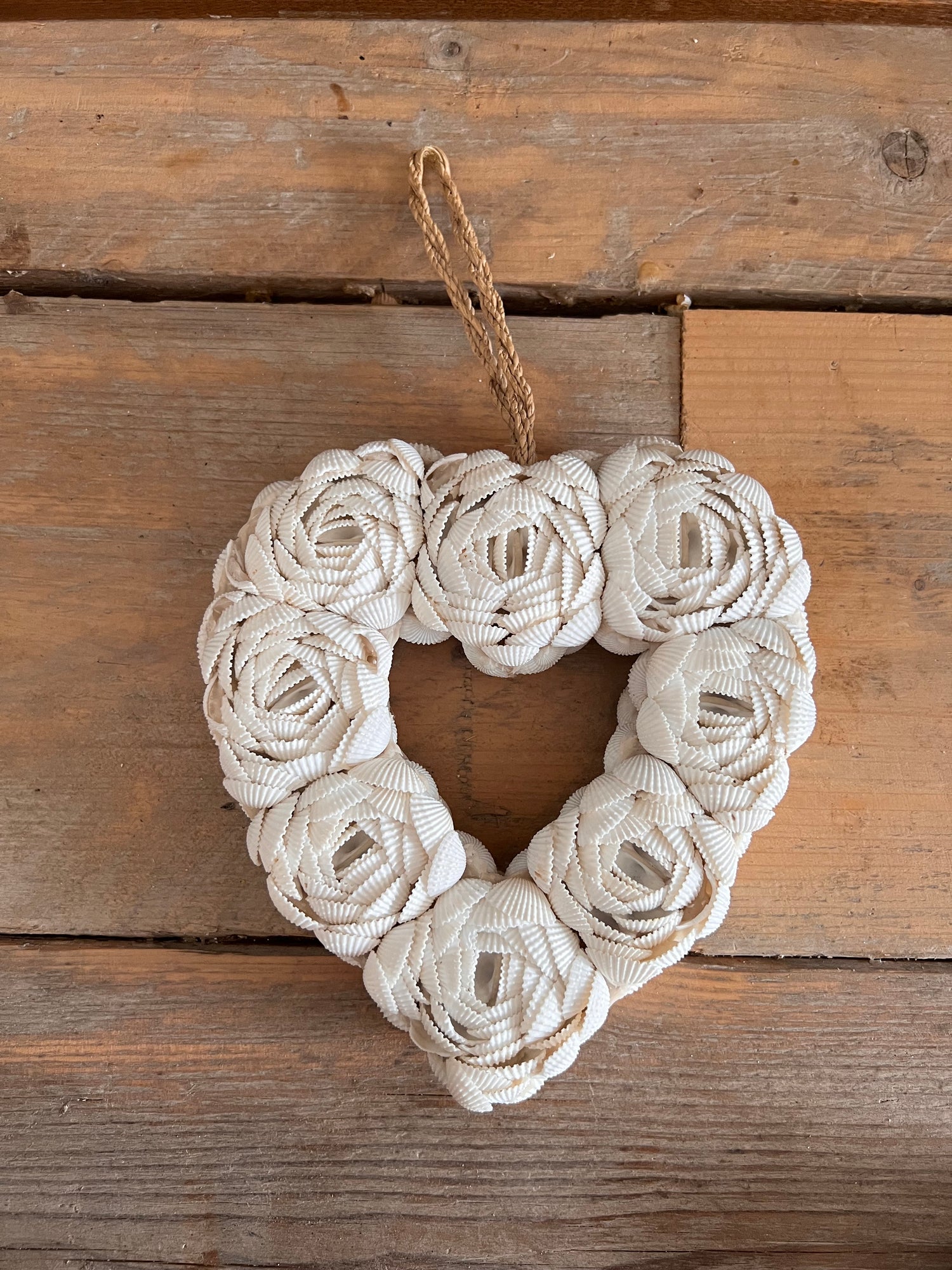Shell pendant heart